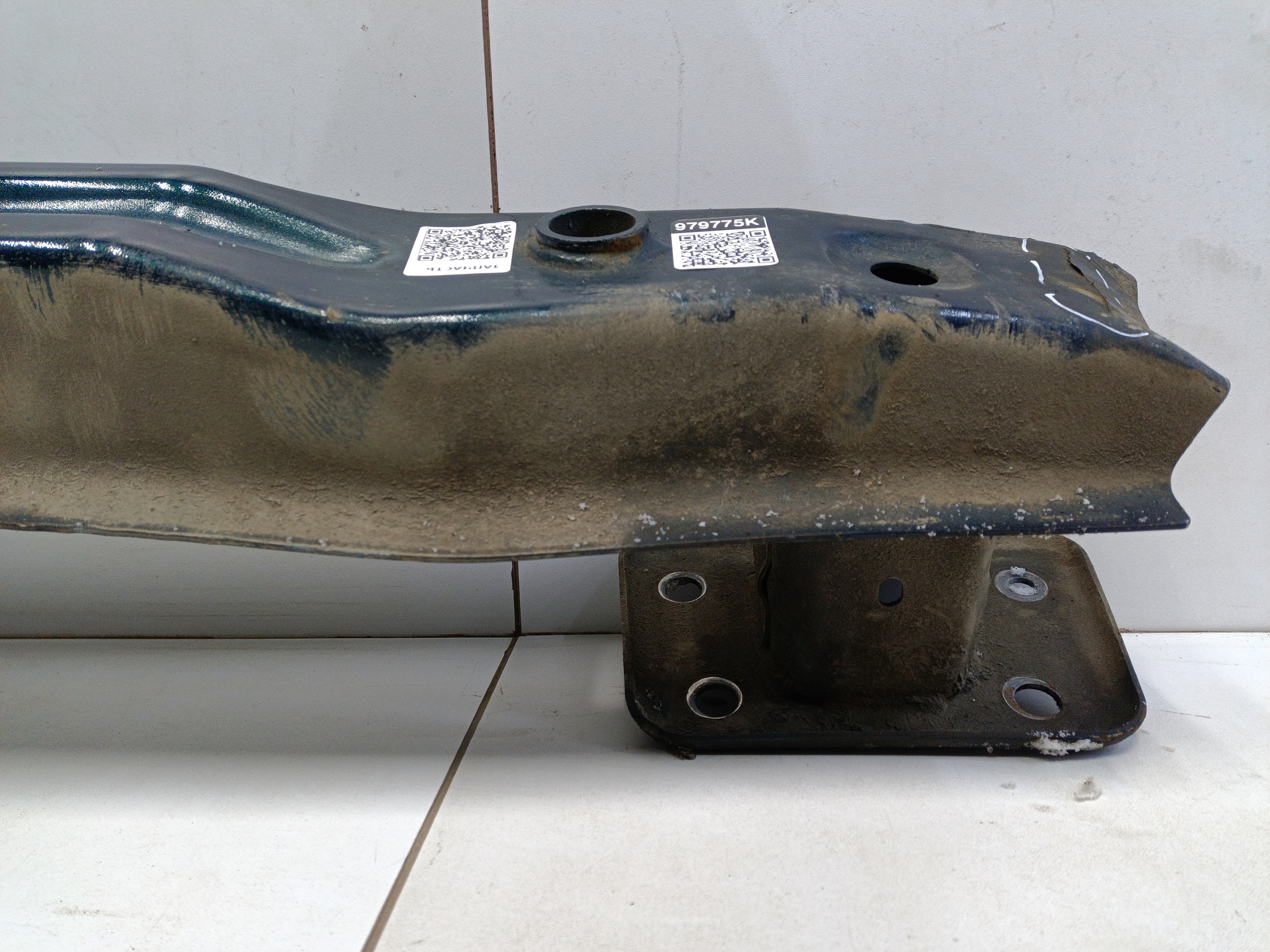 Усилитель заднего бампера Exeed TXL