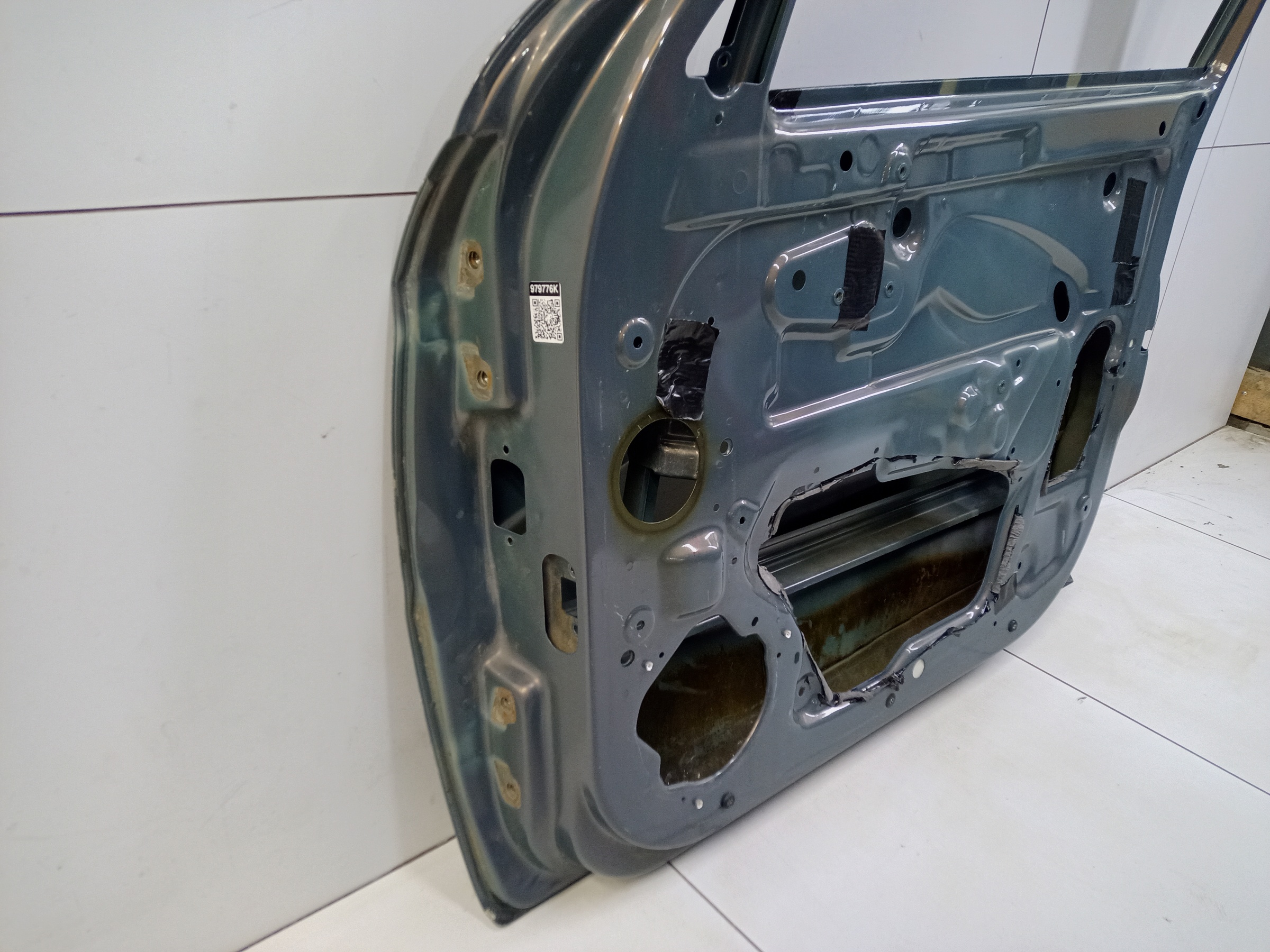 Дверь передняя правая Lada Vesta