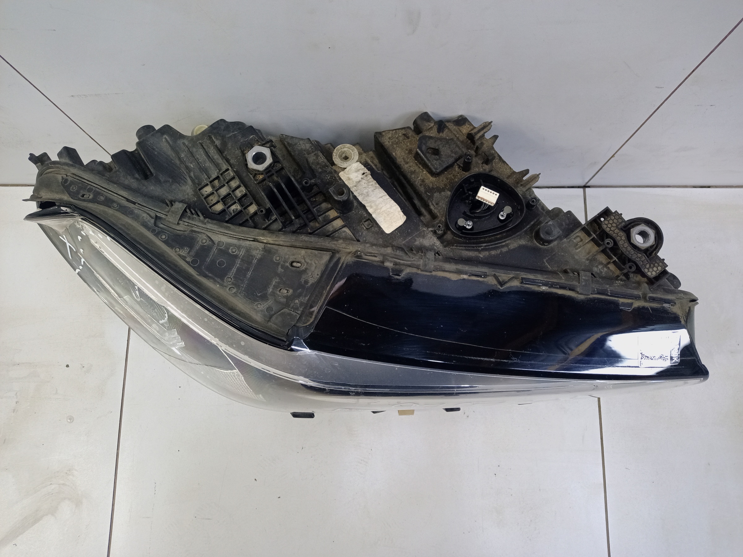 Фара передняя правая BMW X5 G05 LED