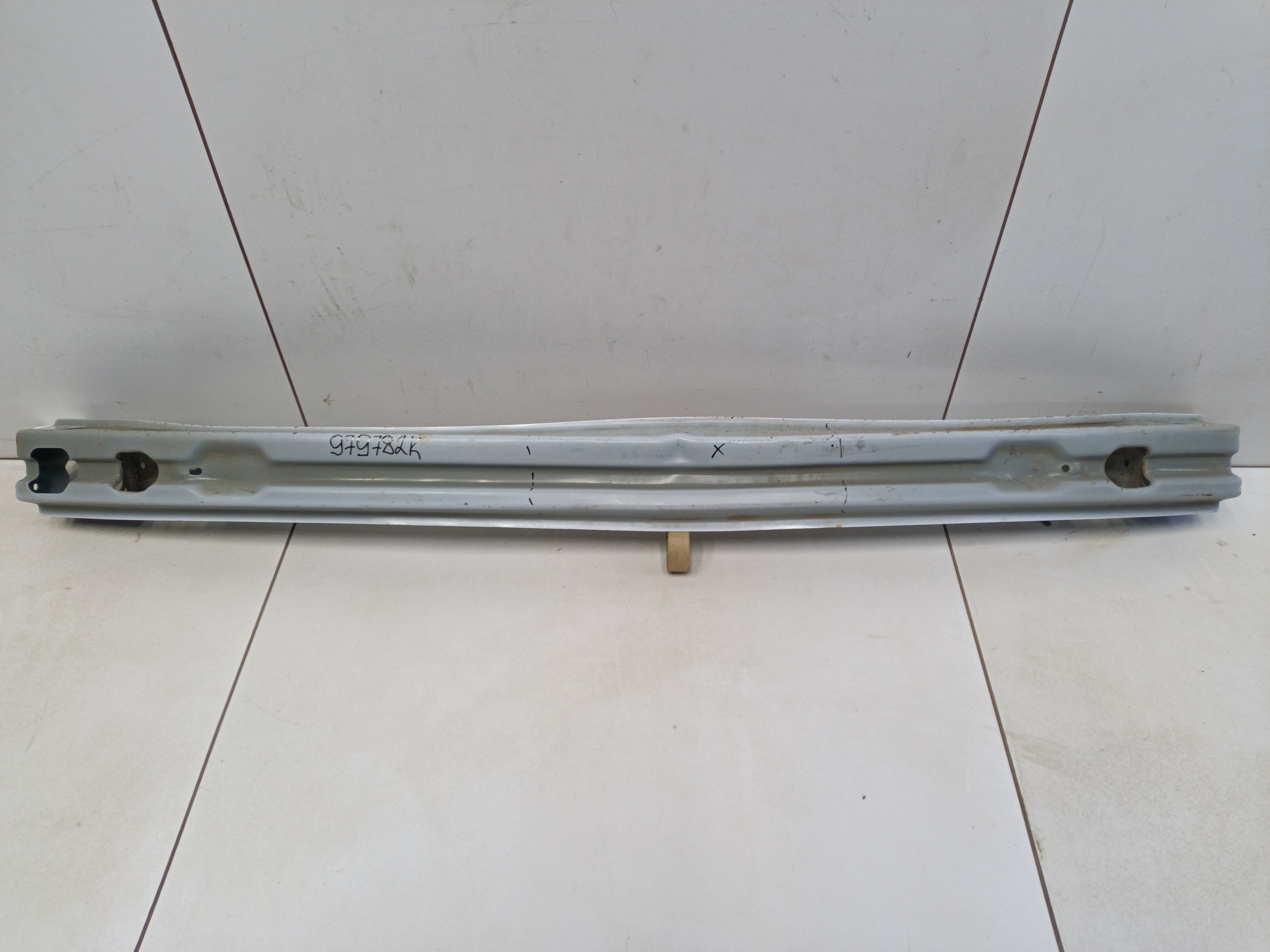 Усилитель заднего бампера Geely Coolray