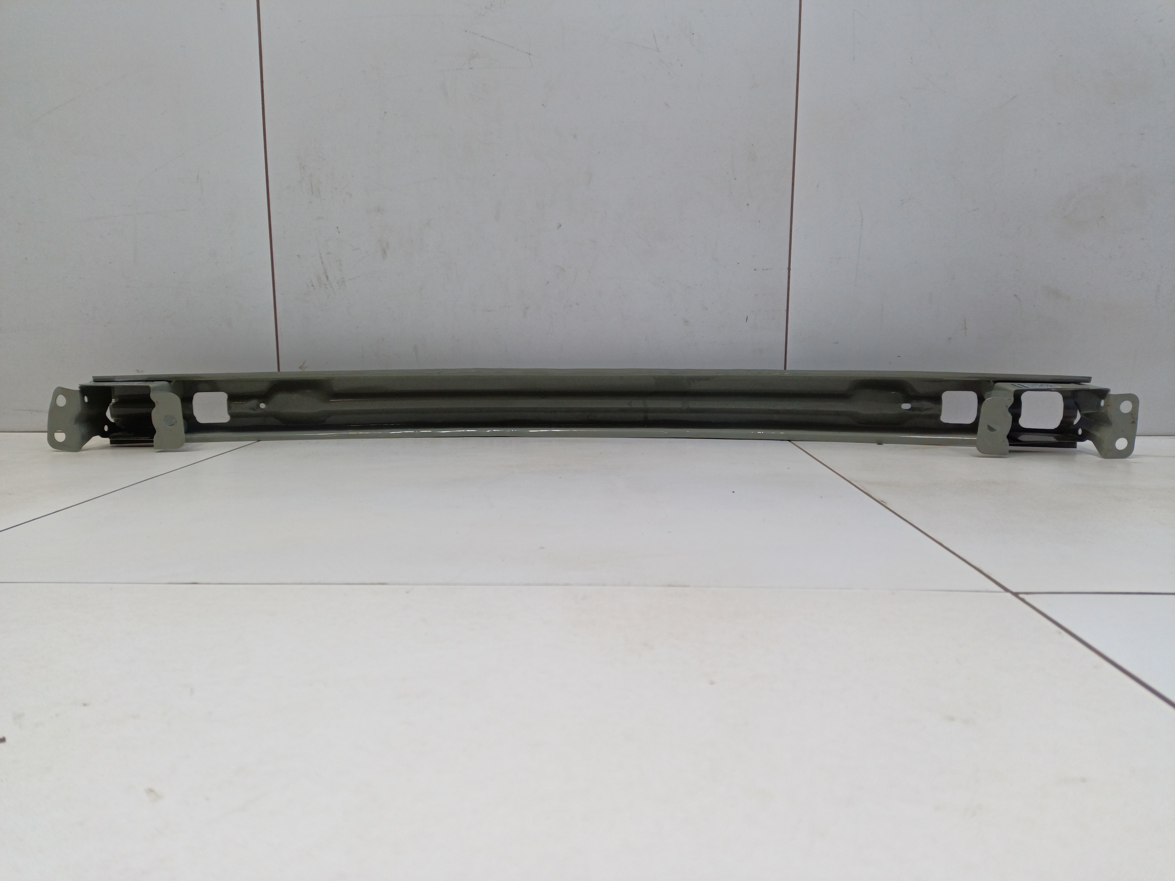 Усилитель переднего бампера Haval H3