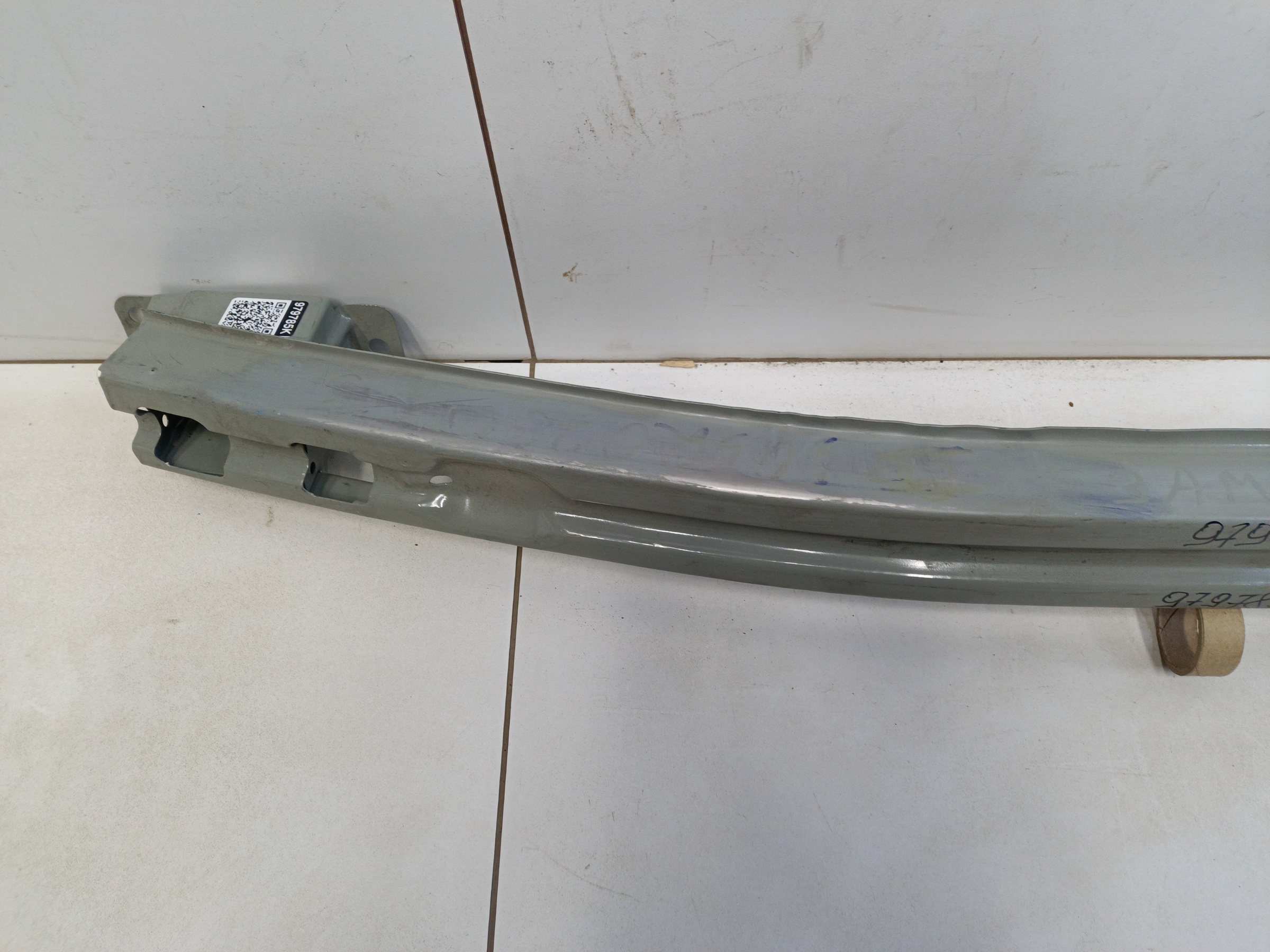 Усилитель переднего бампера Haval H3