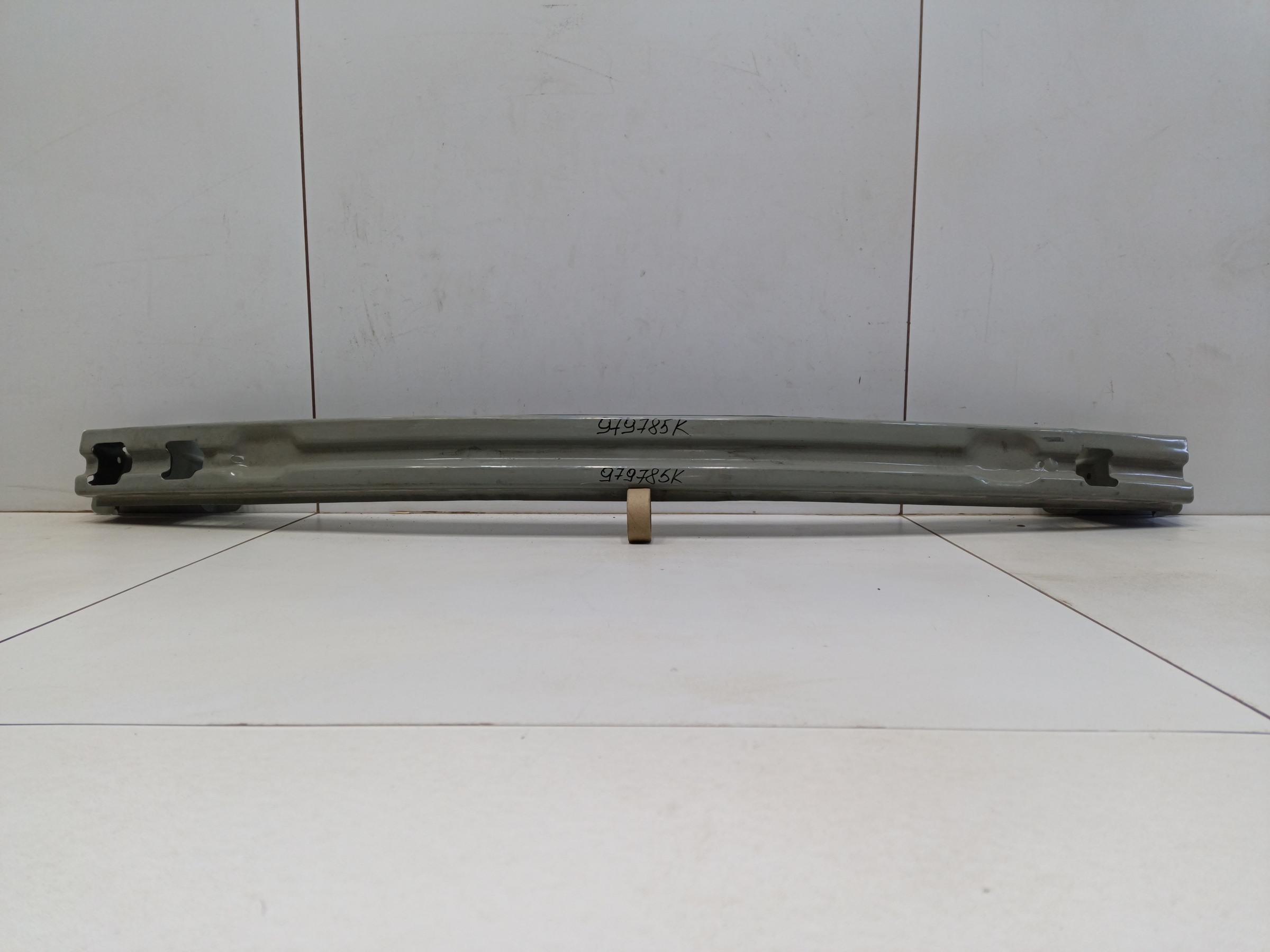 Усилитель переднего бампера Haval H3