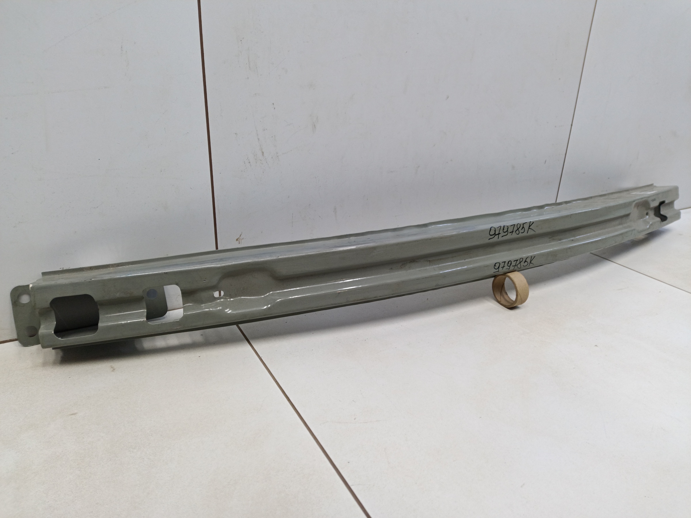 Усилитель переднего бампера Haval H3