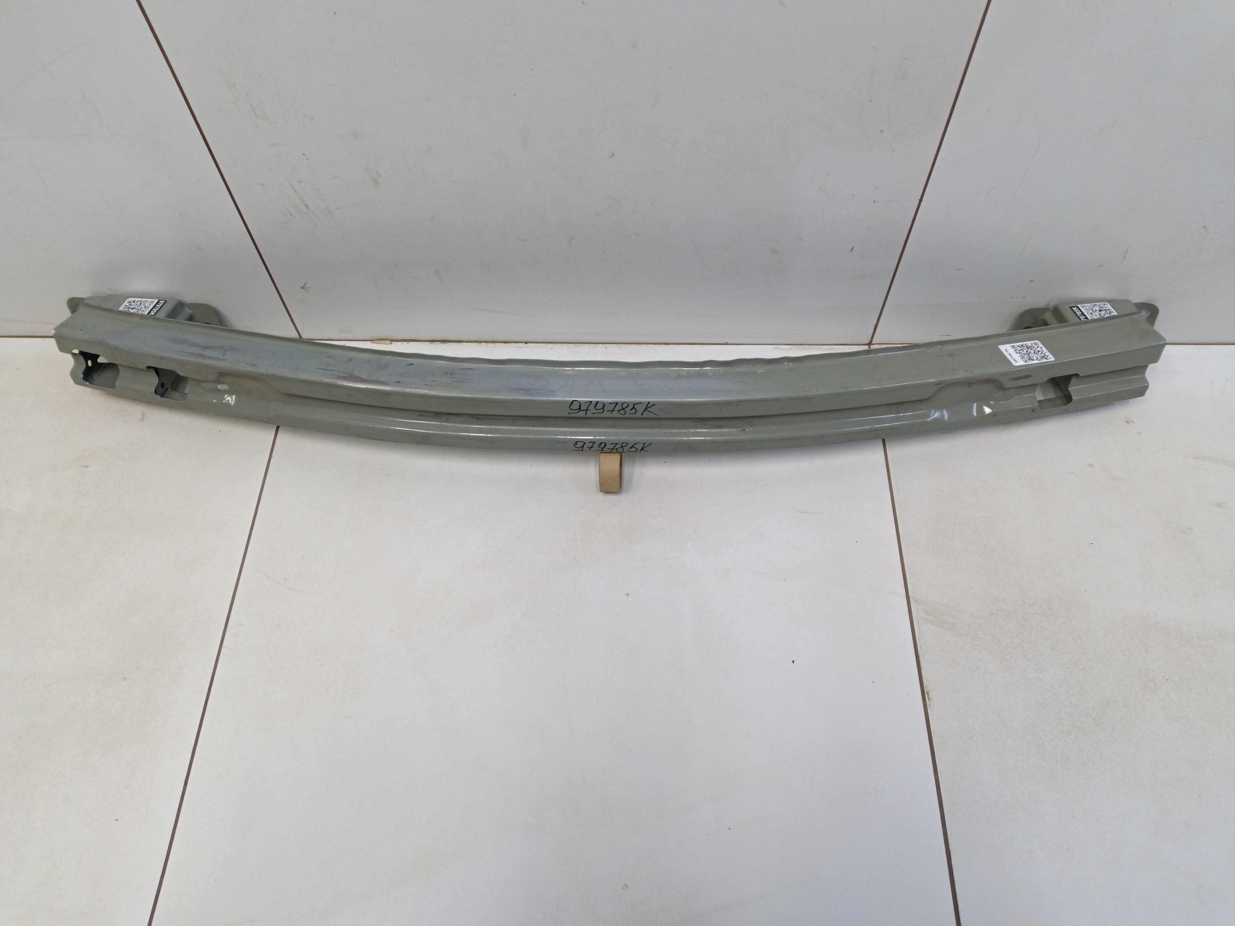 Усилитель переднего бампера Haval H3