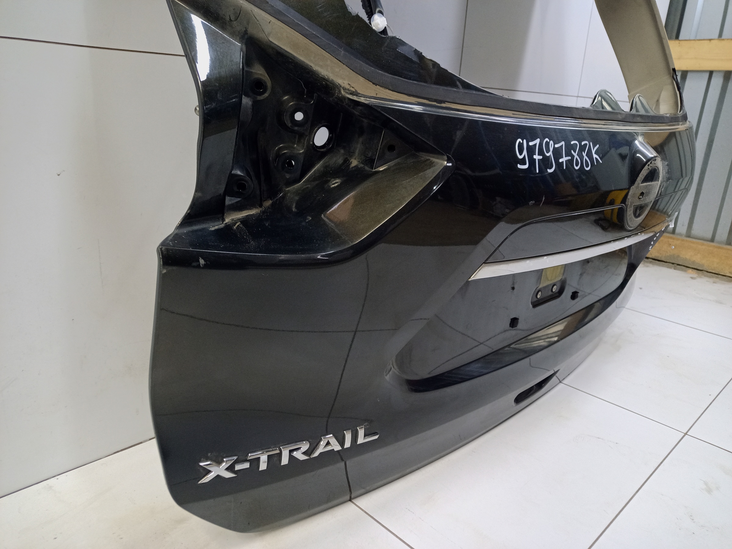 Крышка багажника Nissan X-Trail T32