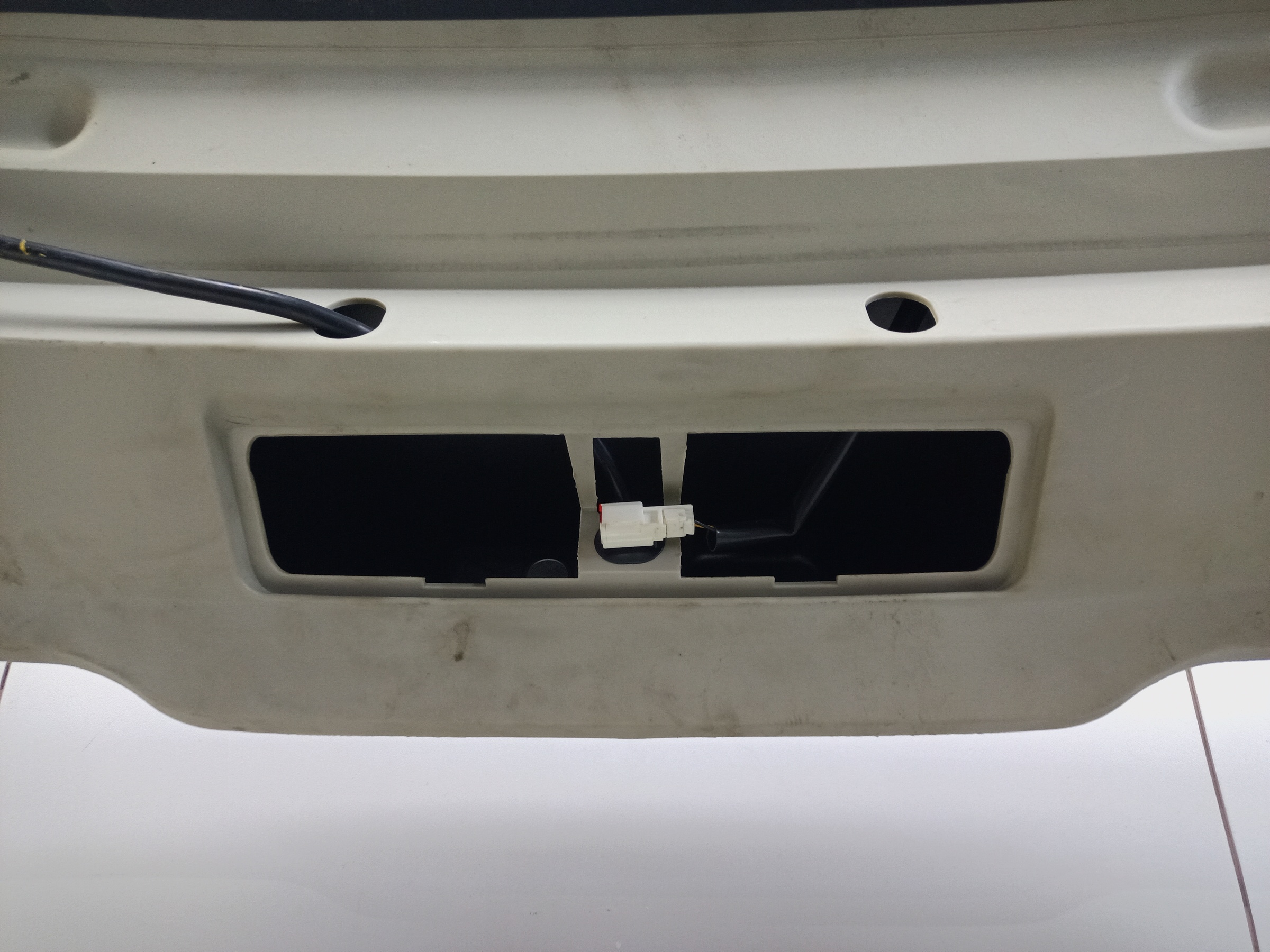 Крышка багажника Nissan X-Trail T32