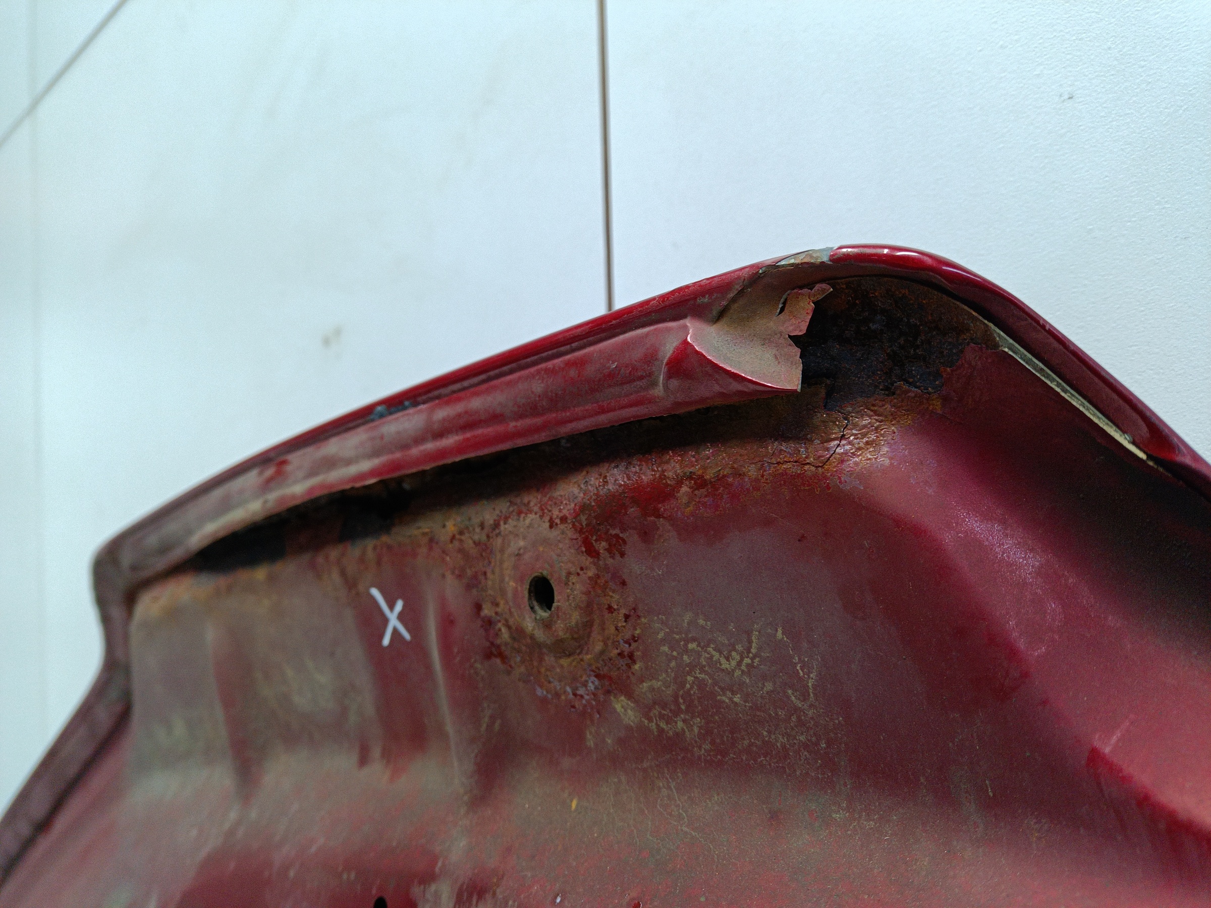 Капот Renault Logan 2