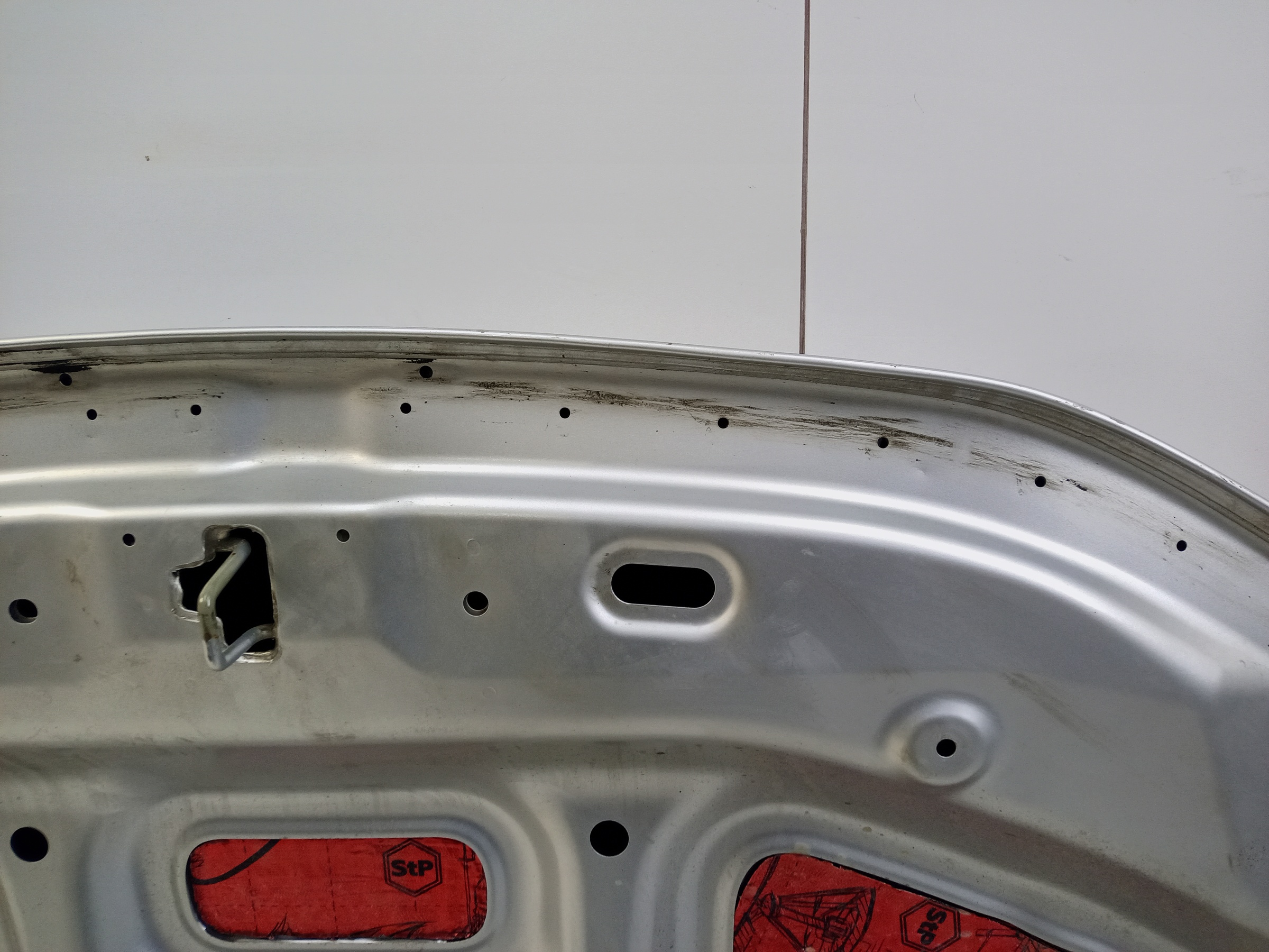 Капот Lada Largus 1 Restail