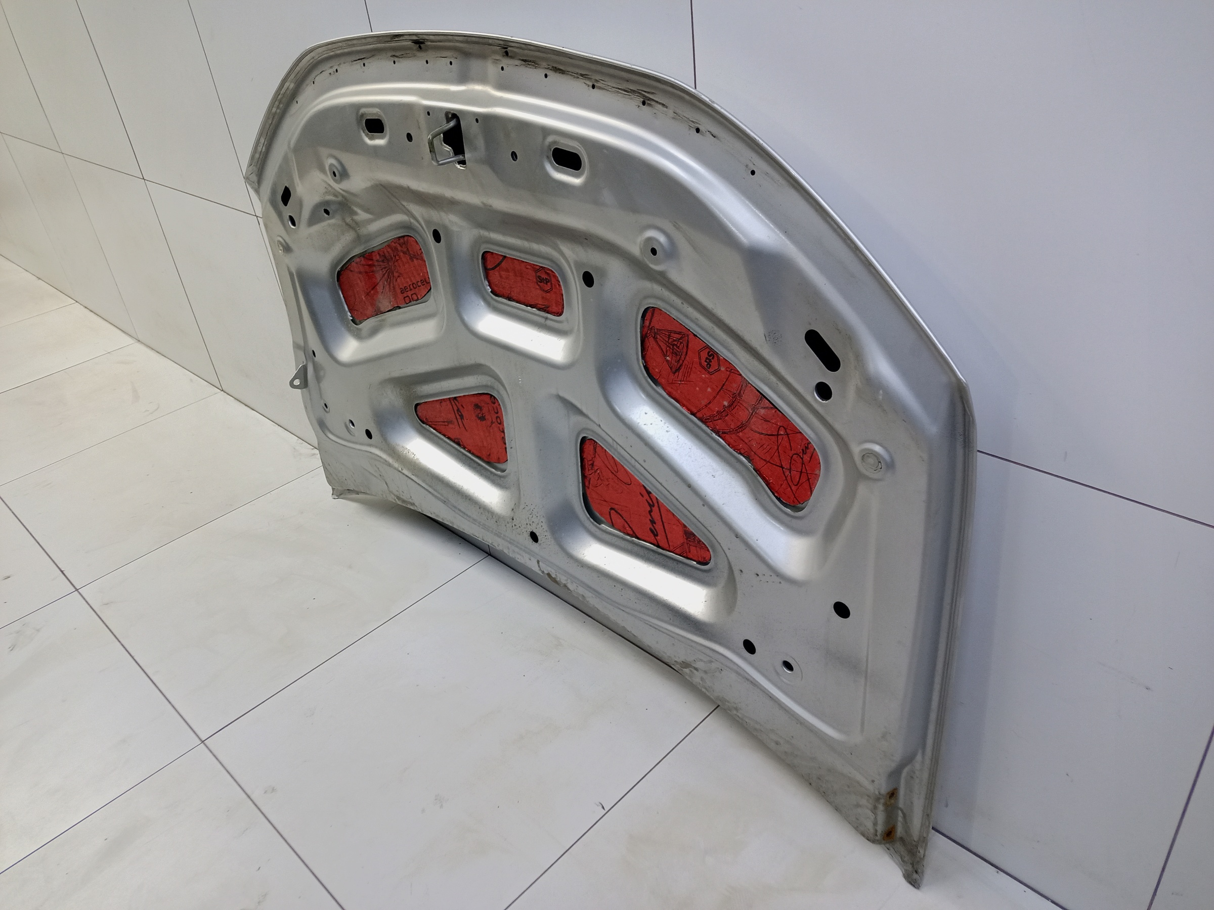 Капот Lada Largus 1 Restail