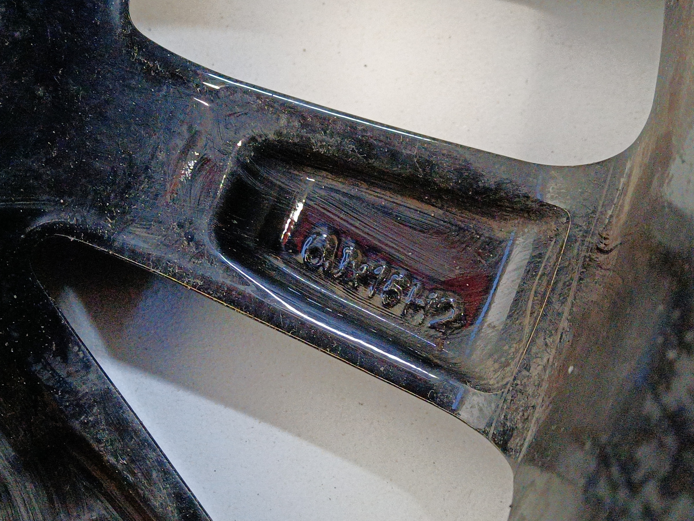 Диск колеса литой Lada Granta Restail R15