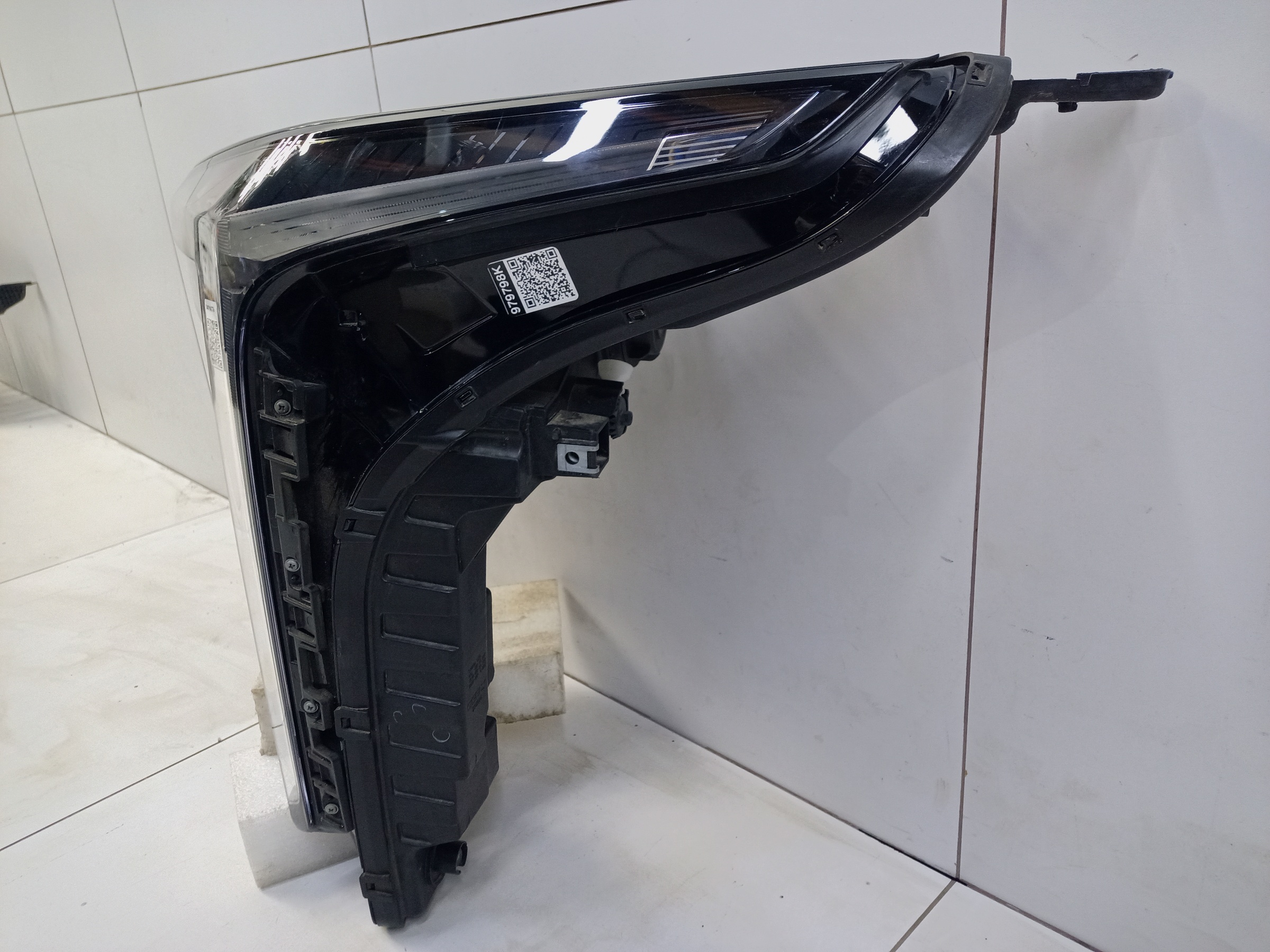 Фара передняя левая Geely Cityray LED