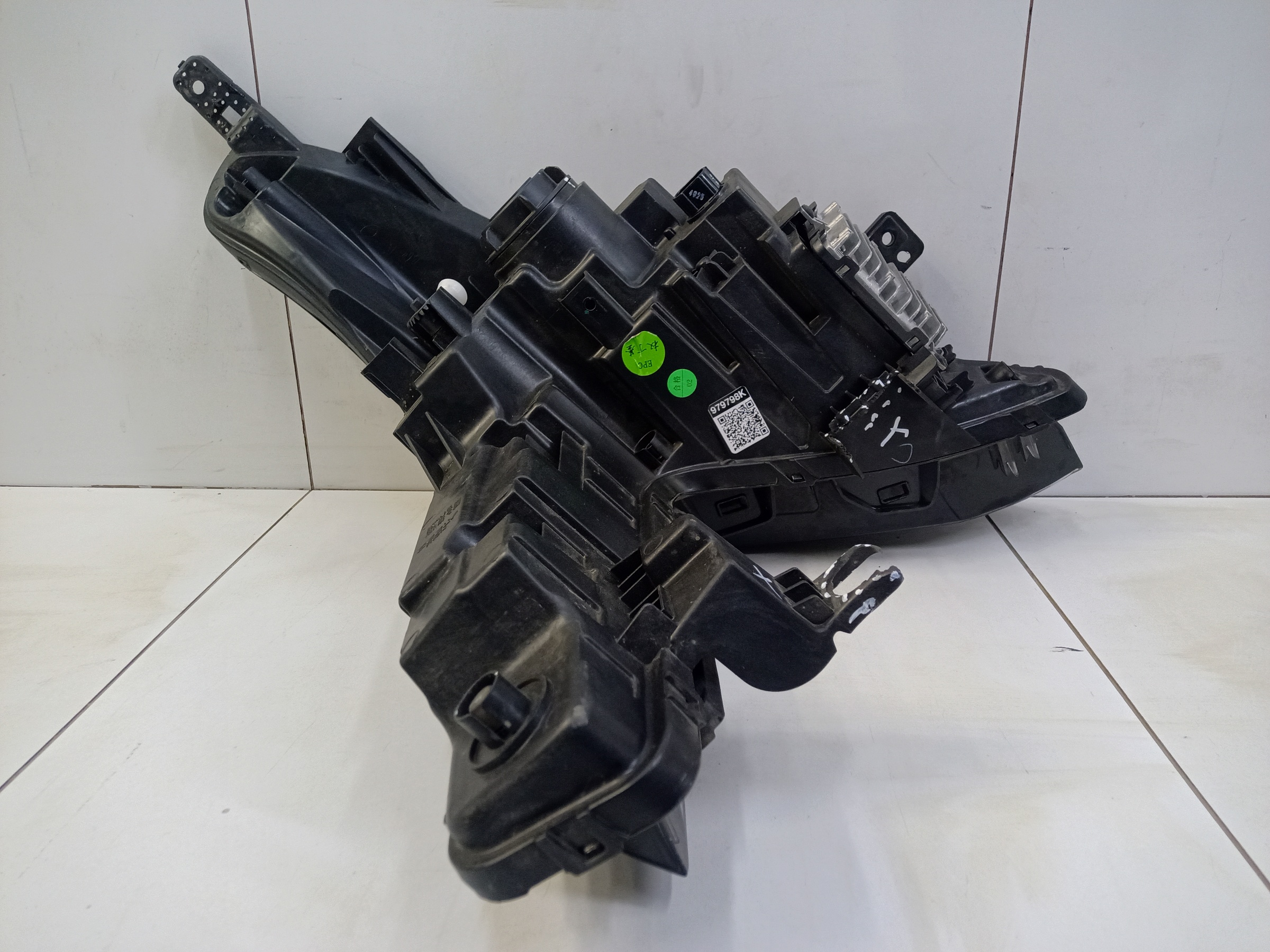 Фара передняя левая Geely Cityray LED