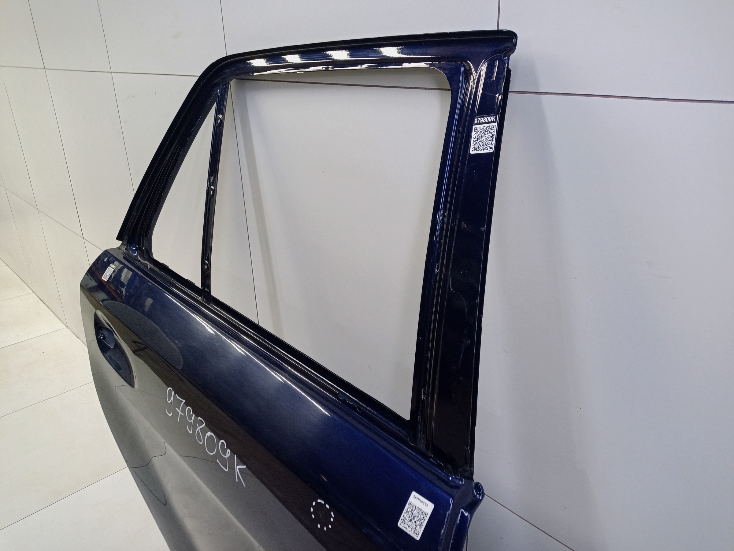 Дверь задняя правая Mercedes Benz M-klasse W166