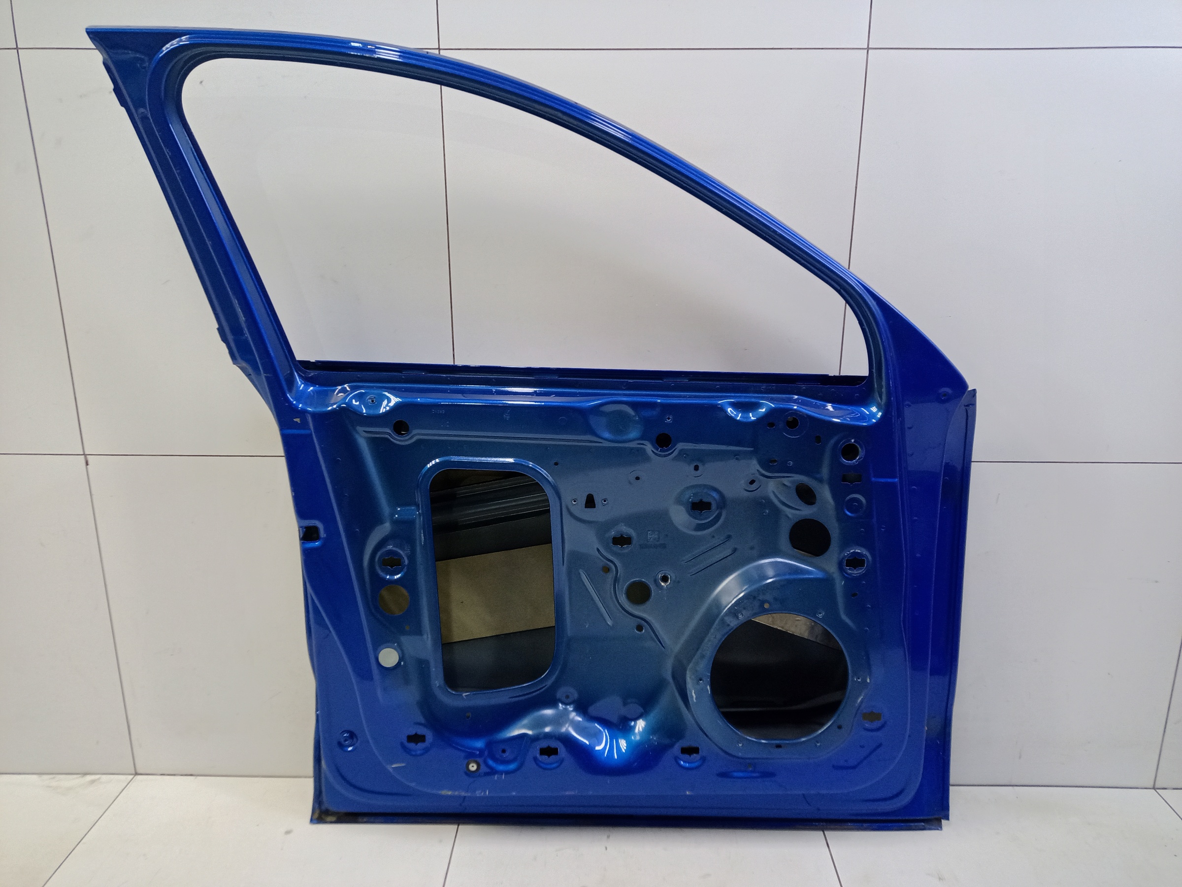 Дверь передняя левая Porsche Macan 1