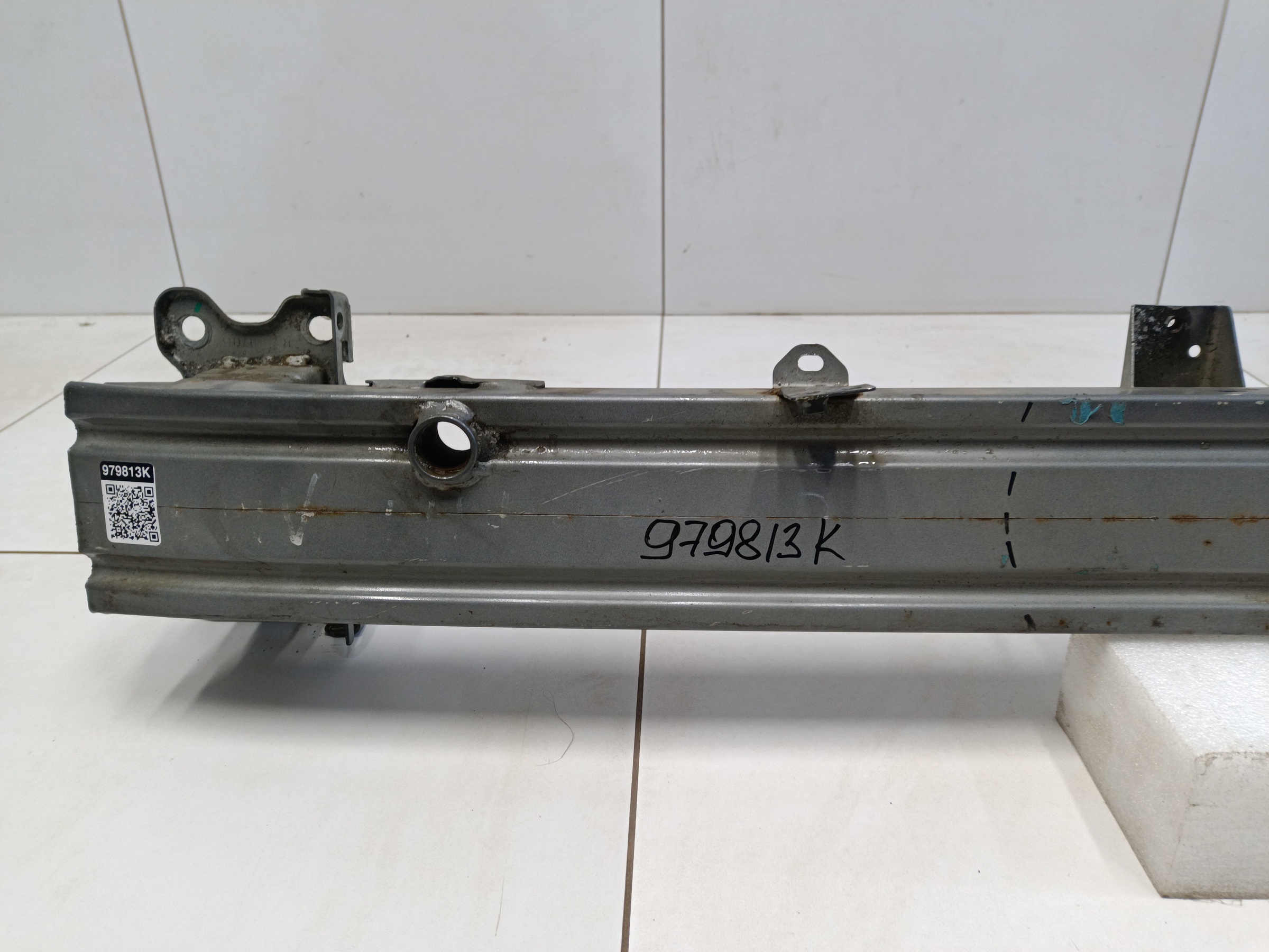 Усилитель переднего бампера Geely Coolray