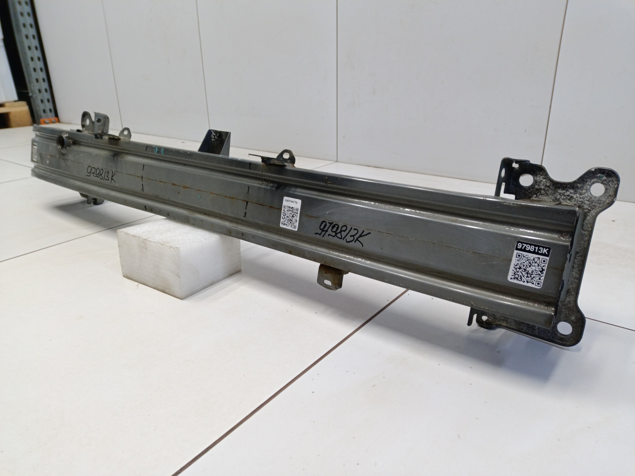 Усилитель переднего бампера Geely Coolray