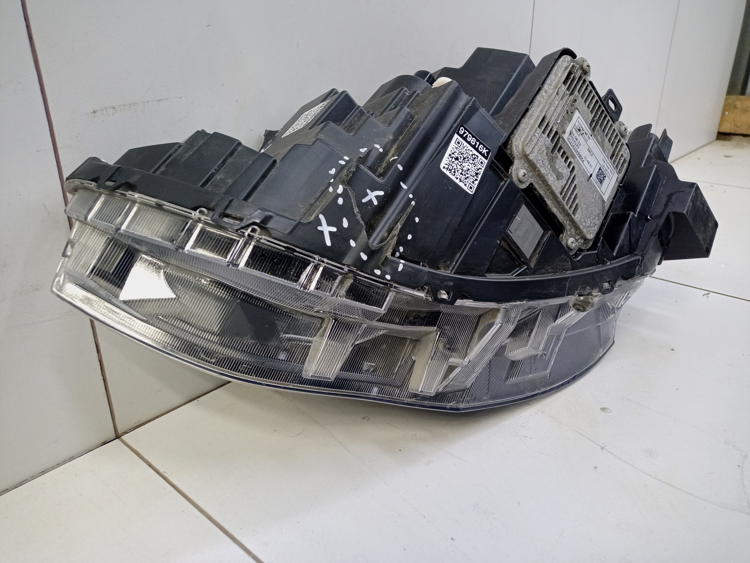 Фара передняя правая Haval Jolion LED