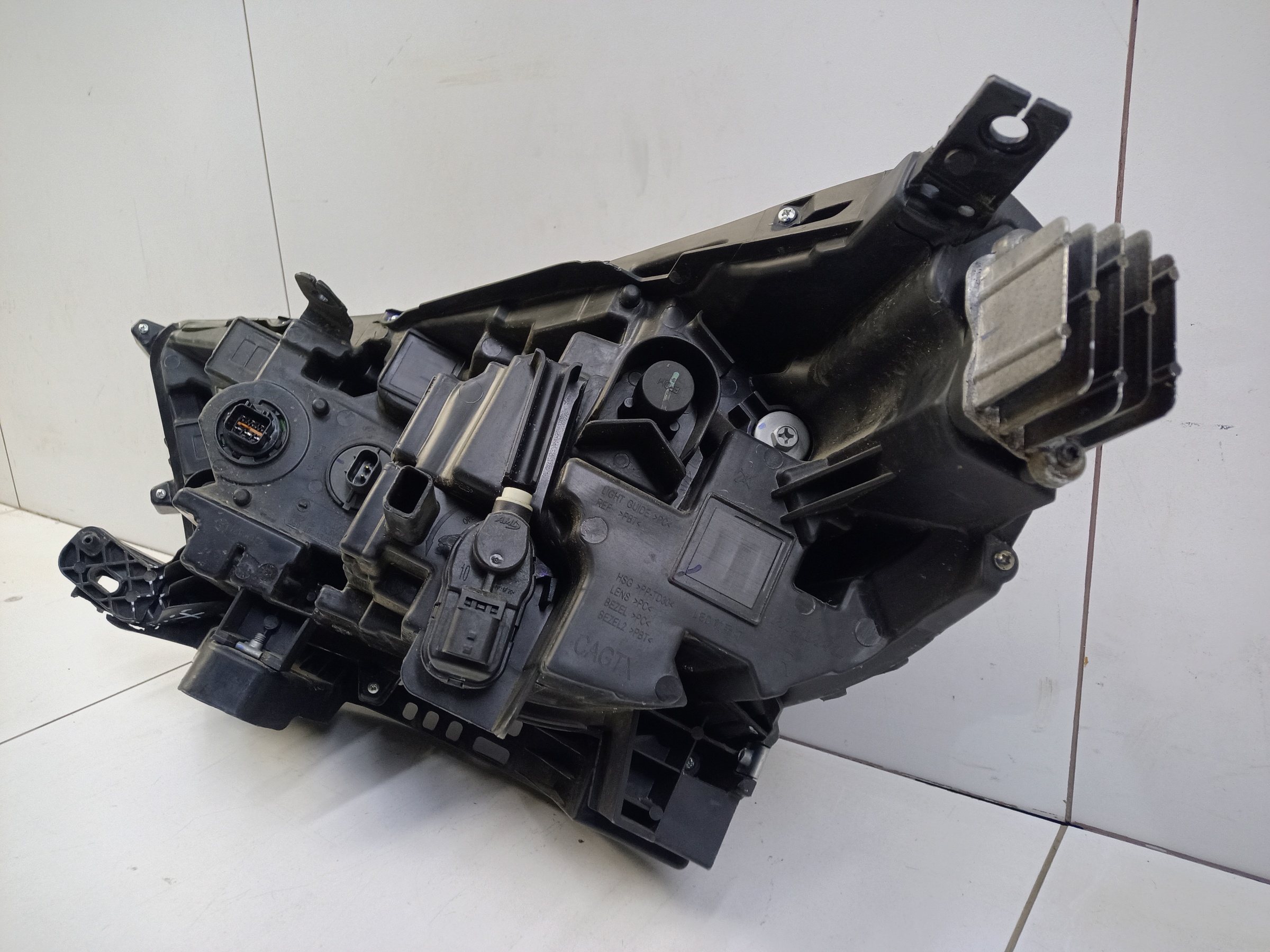 Фара передняя правая Haval M6 2 LED