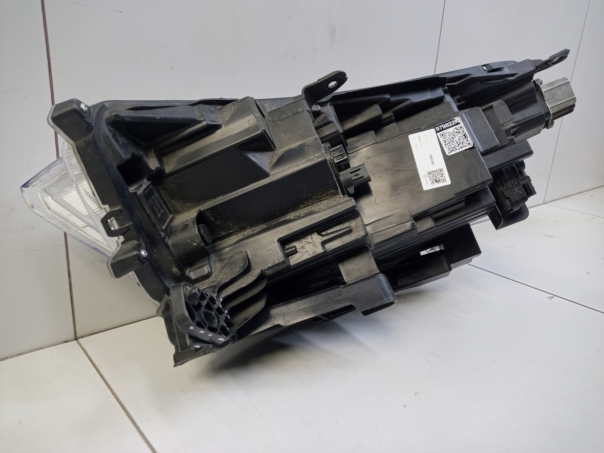 Фара передняя правая Haval M6 2 LED