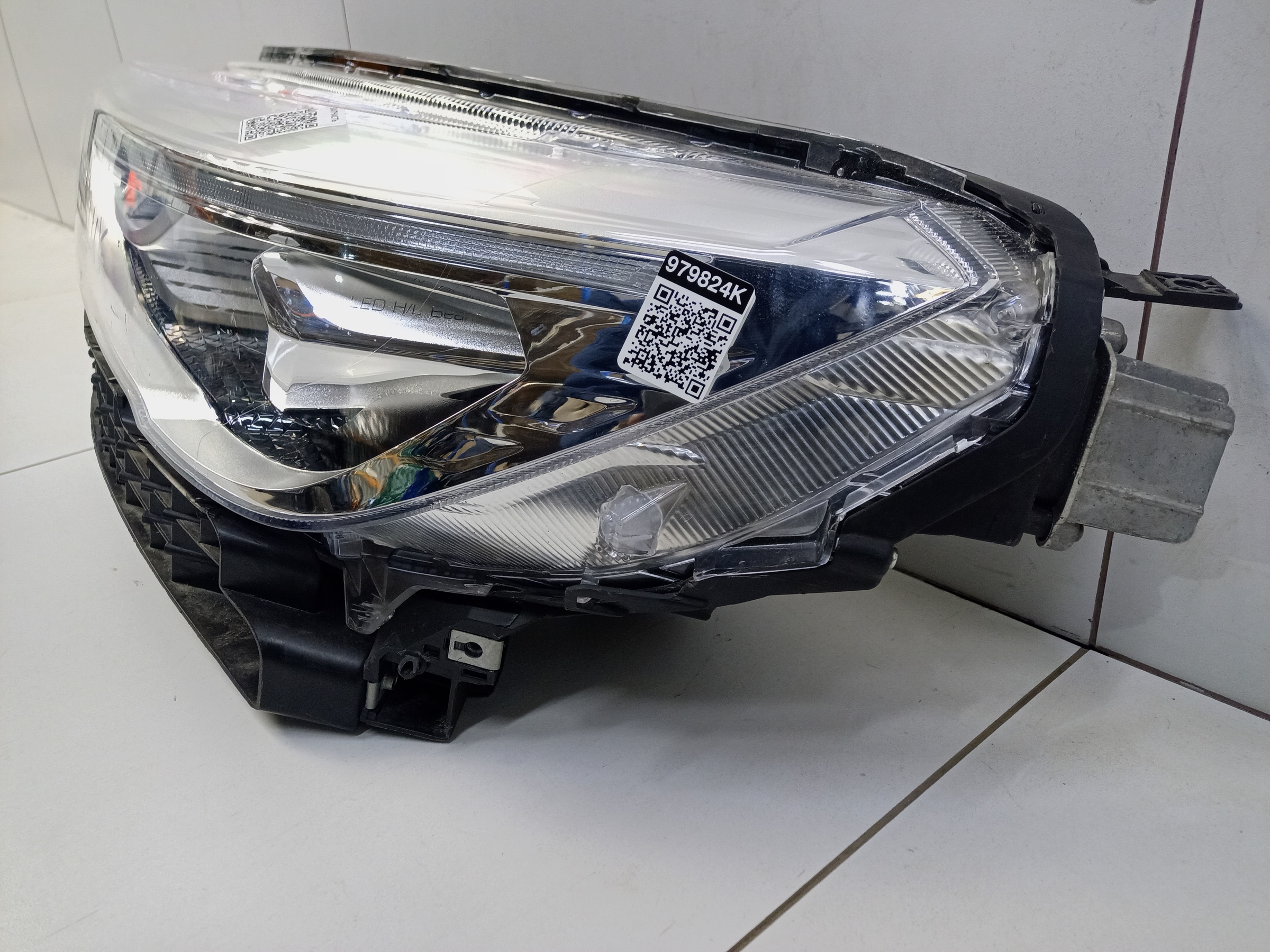 Фара передняя левая Haval M6 2 LED