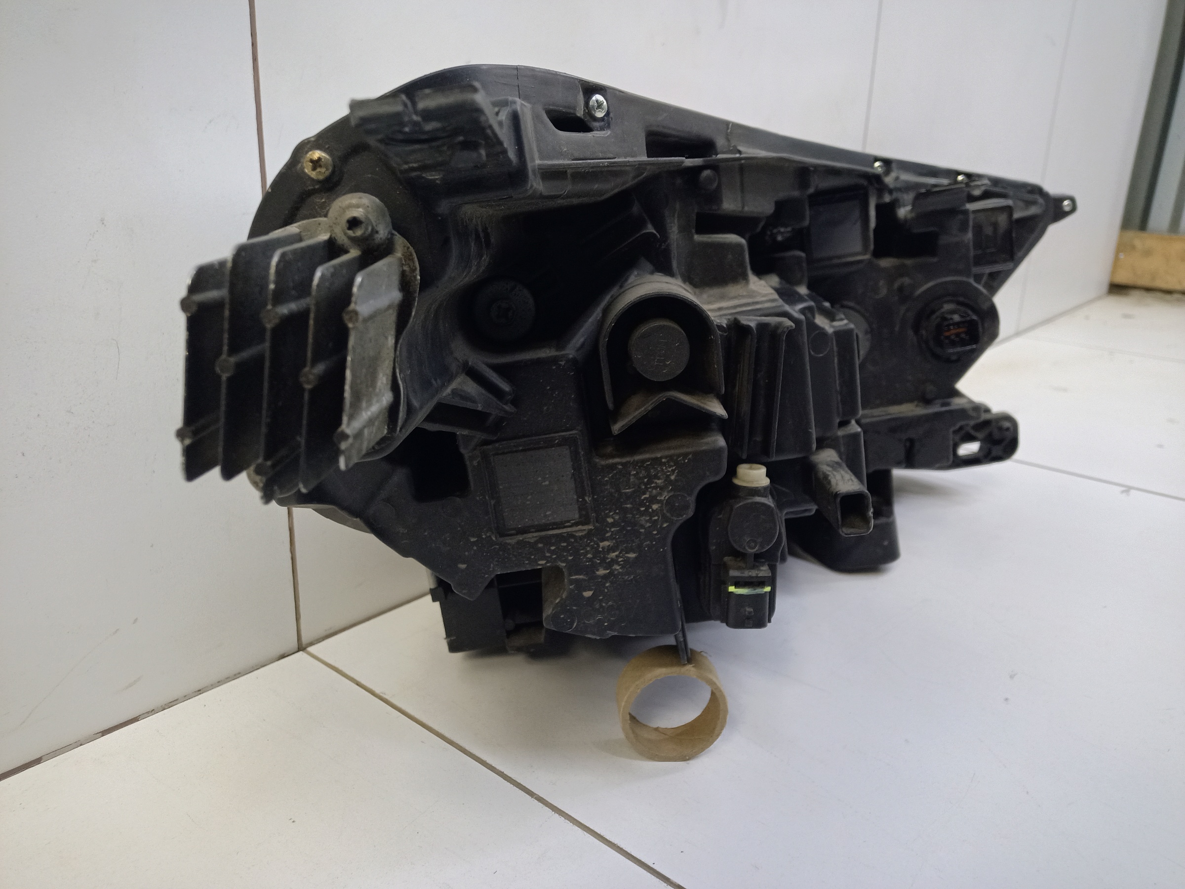 Фара передняя левая Haval M6 2 LED