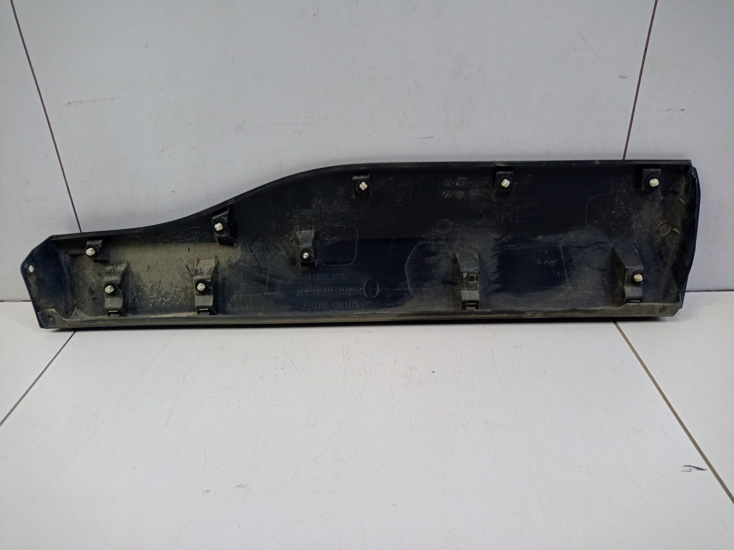 Накладка двери задний левой Toyota Rav4 XA50 China Market