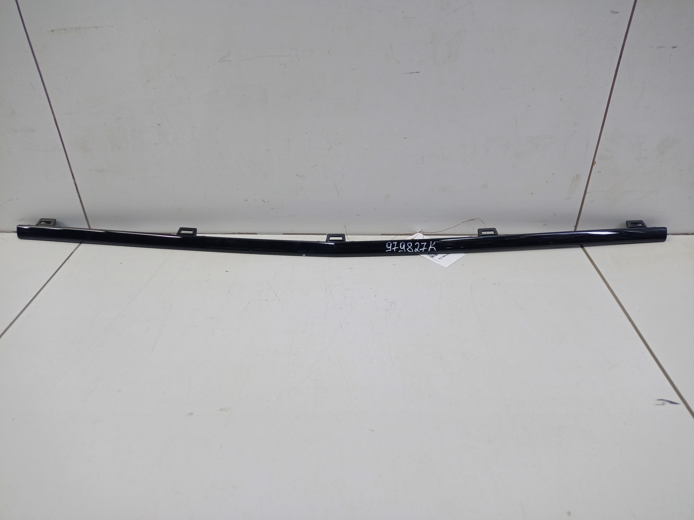 Накладка переднего бампера центральная Mercedes-Benz GLE-Klasse V167