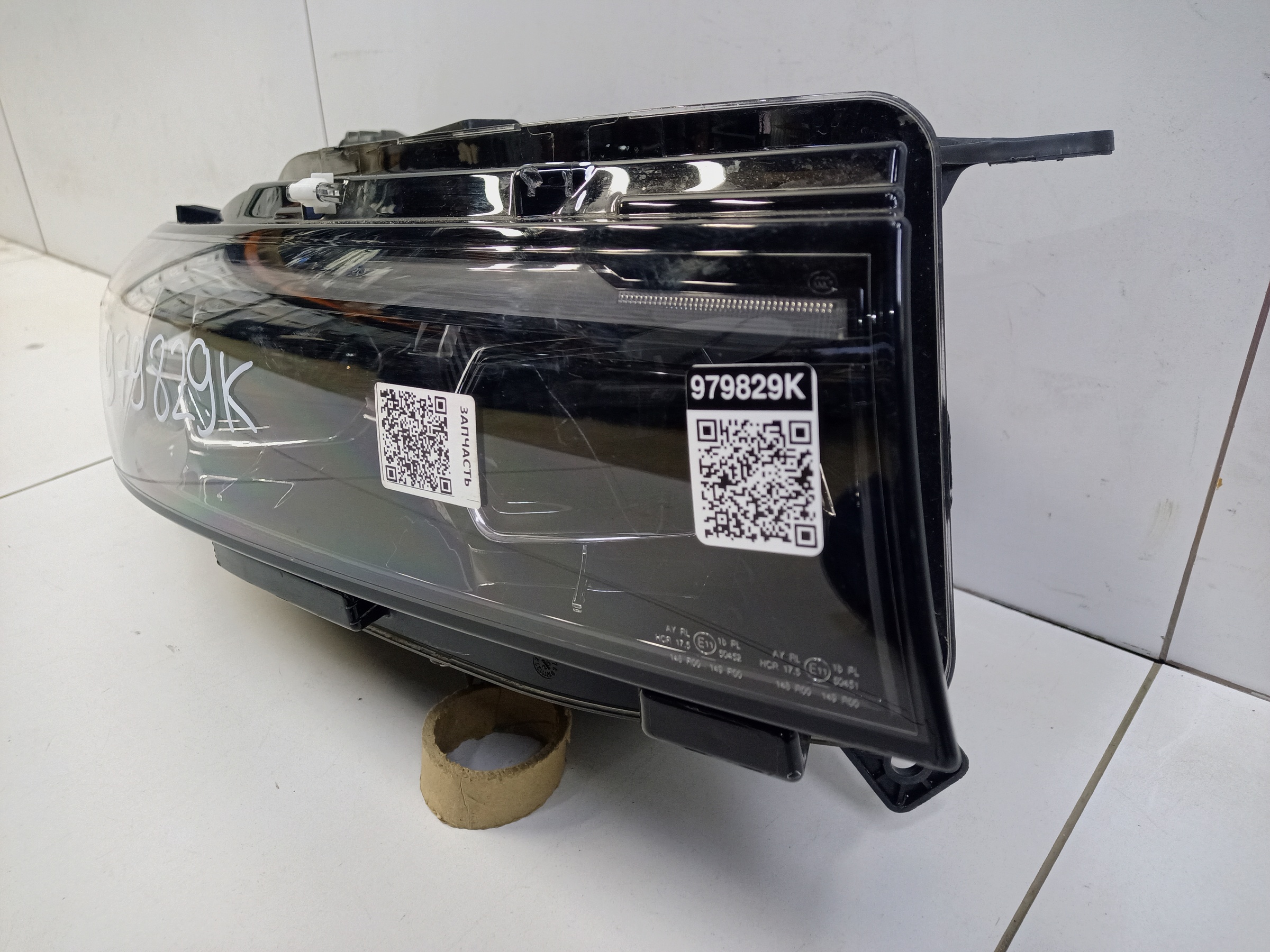 Фара передняя правая Voyah Free Restail