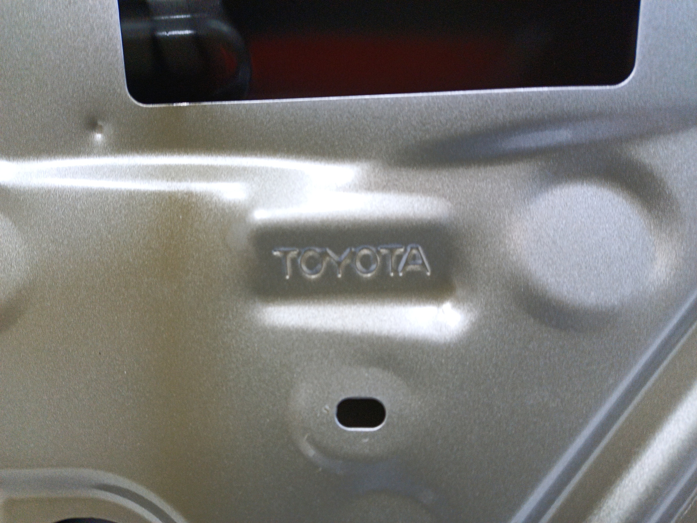 Крышка багажника Toyota RAV4 CA40 Restail