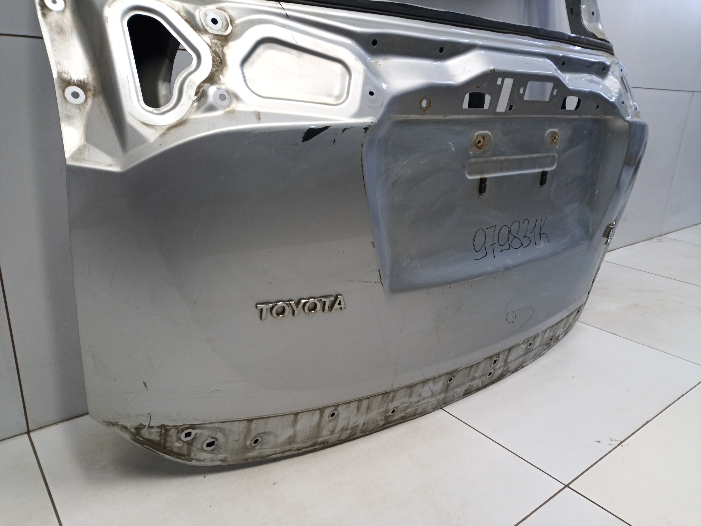 Крышка багажника Toyota RAV4 CA40 Restail