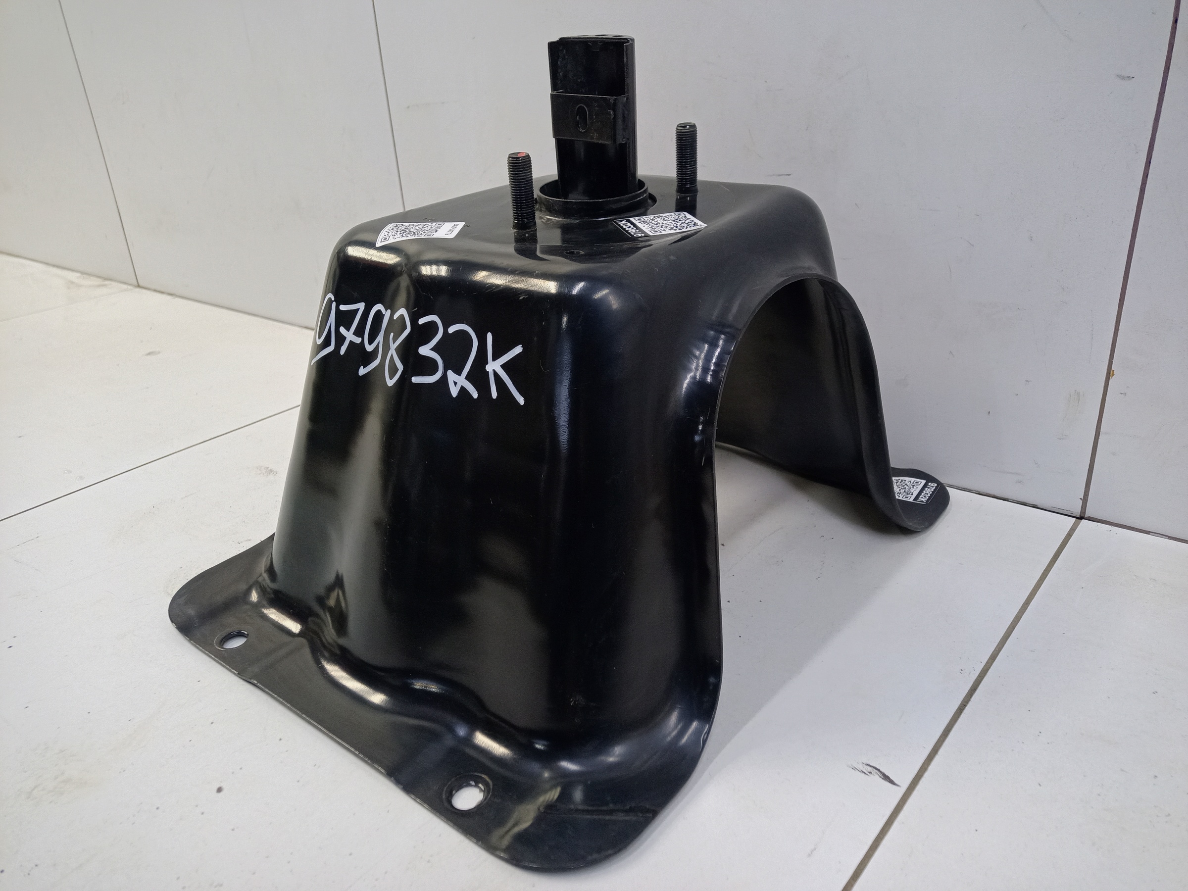 Кронштейн крепления запасного колеса Jetour T2