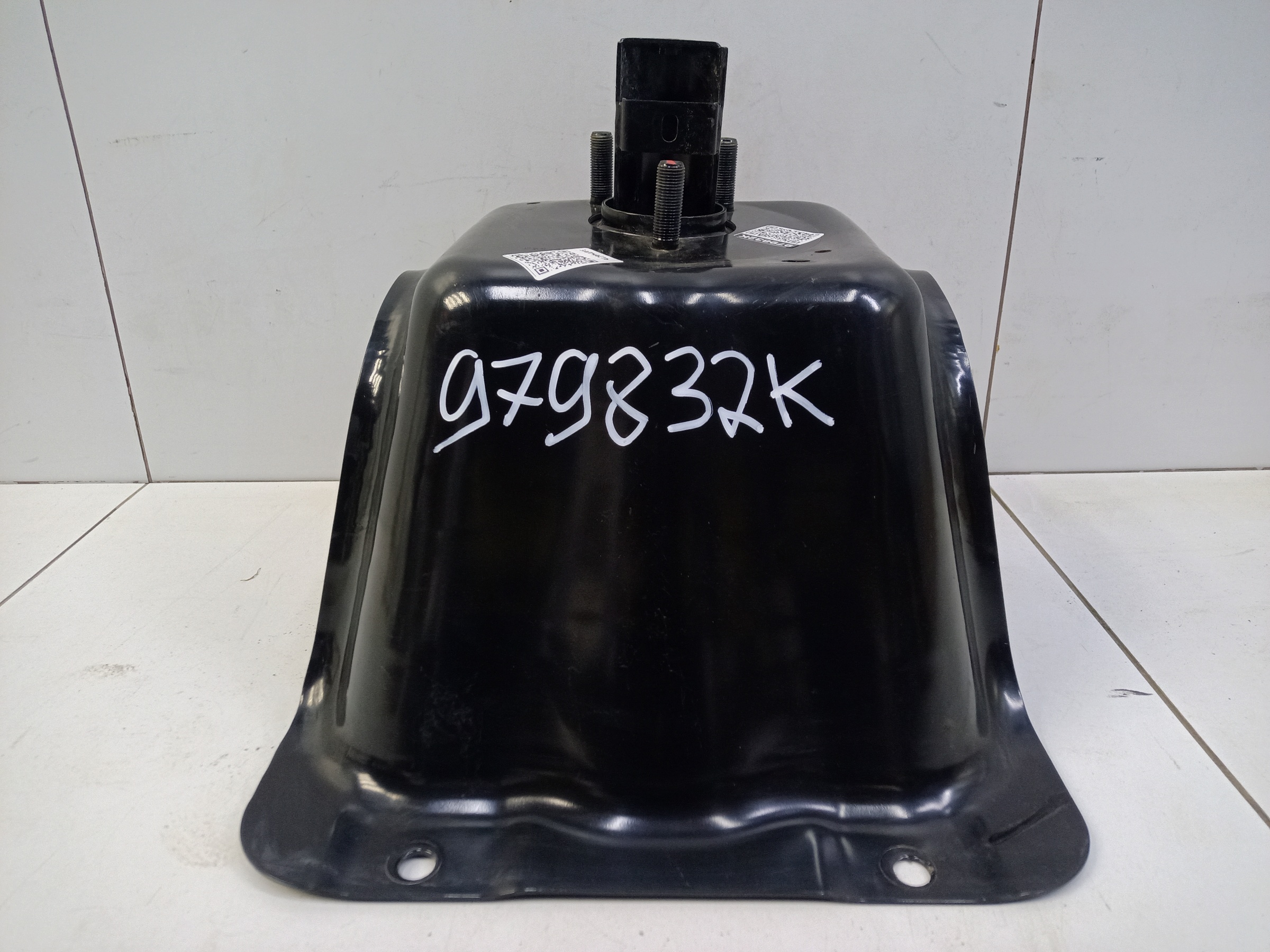 Кронштейн крепления запасного колеса Jetour T2