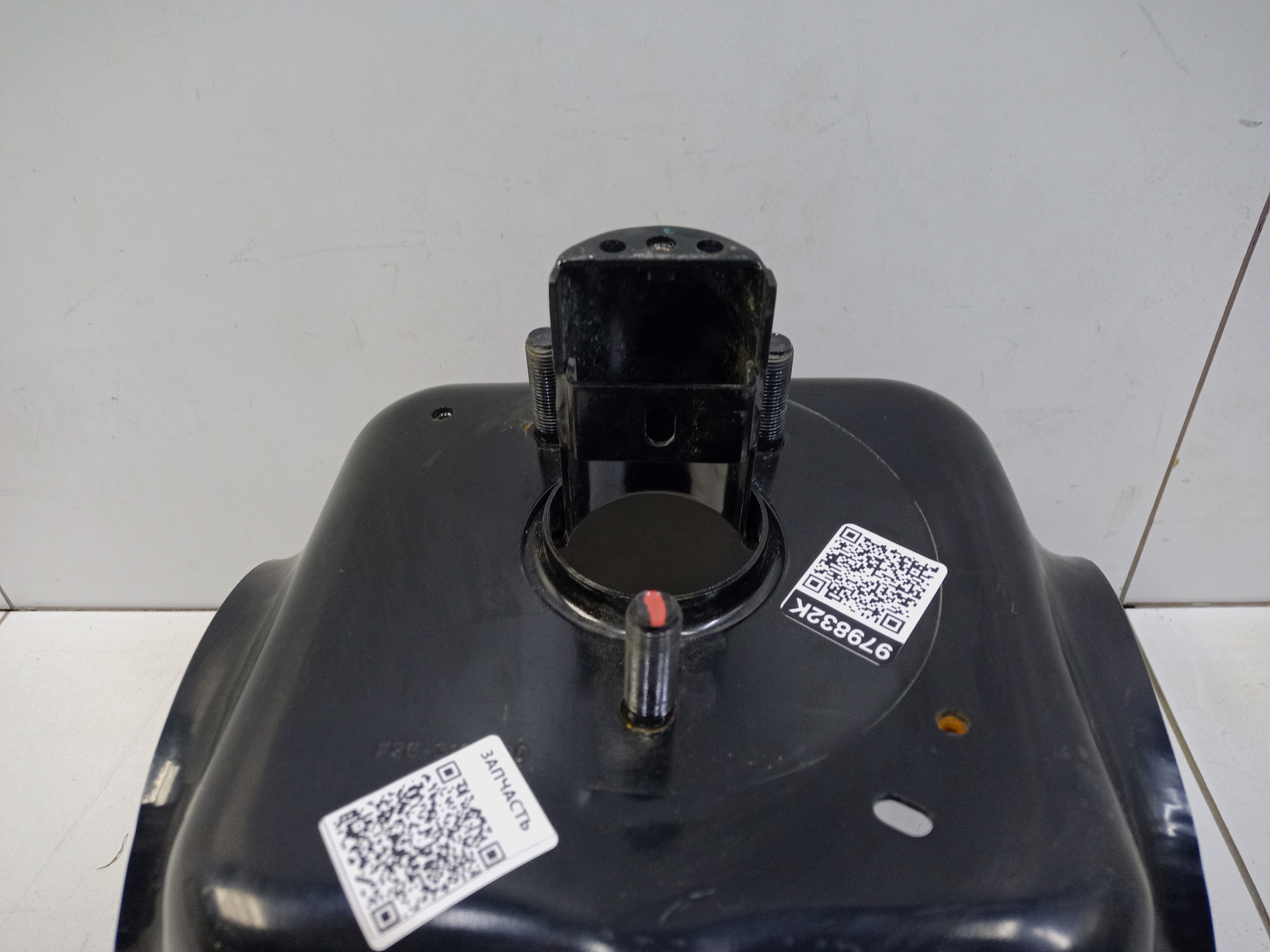 Кронштейн крепления запасного колеса Jetour T2