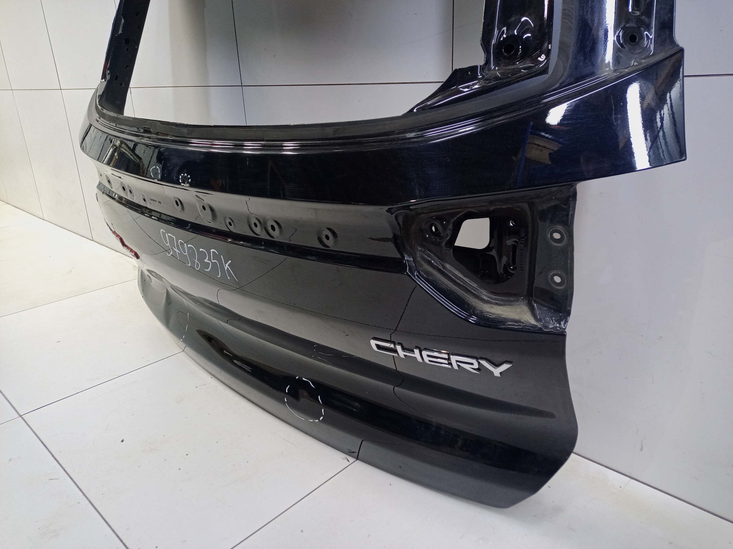 Крышка багажника Chery Tiggo 8 с датчиком защемления