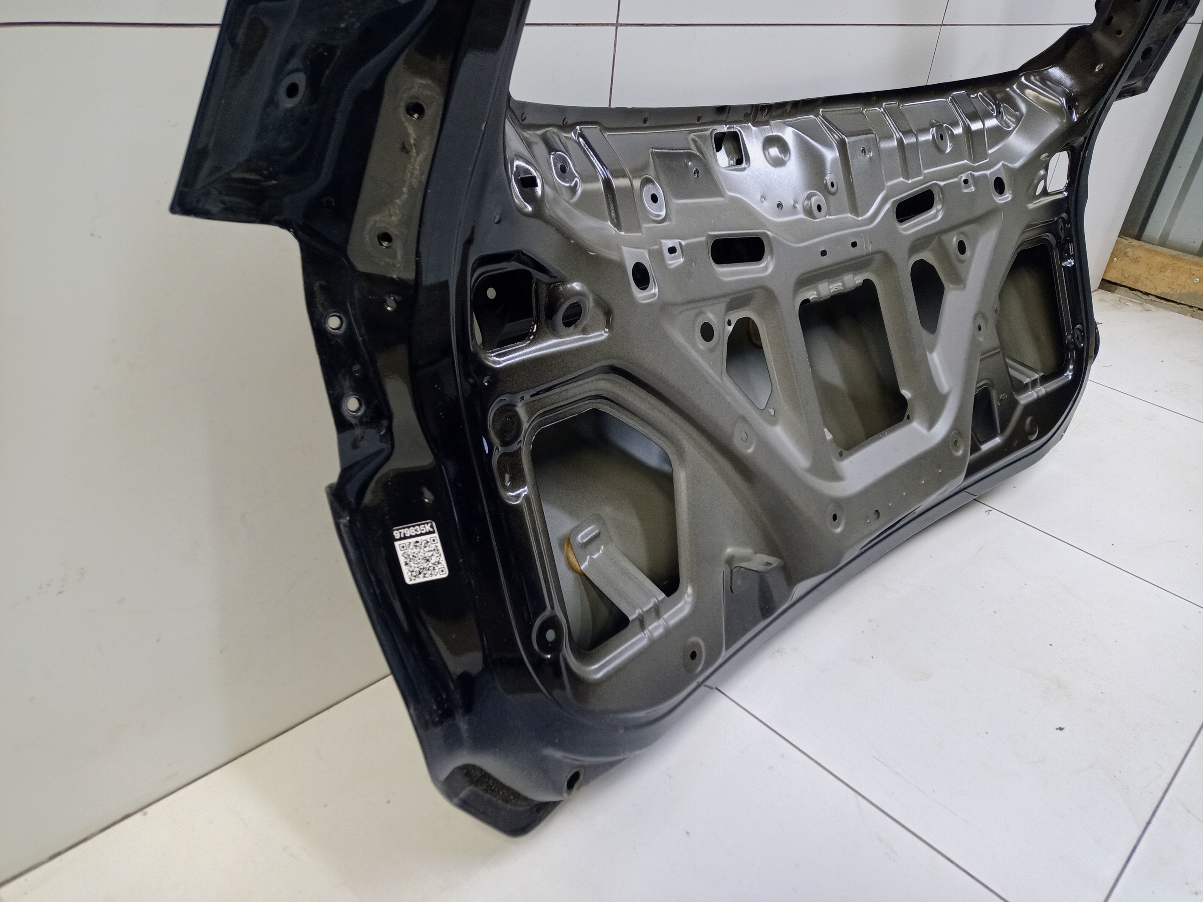 Крышка багажника Chery Tiggo 8 с датчиком защемления