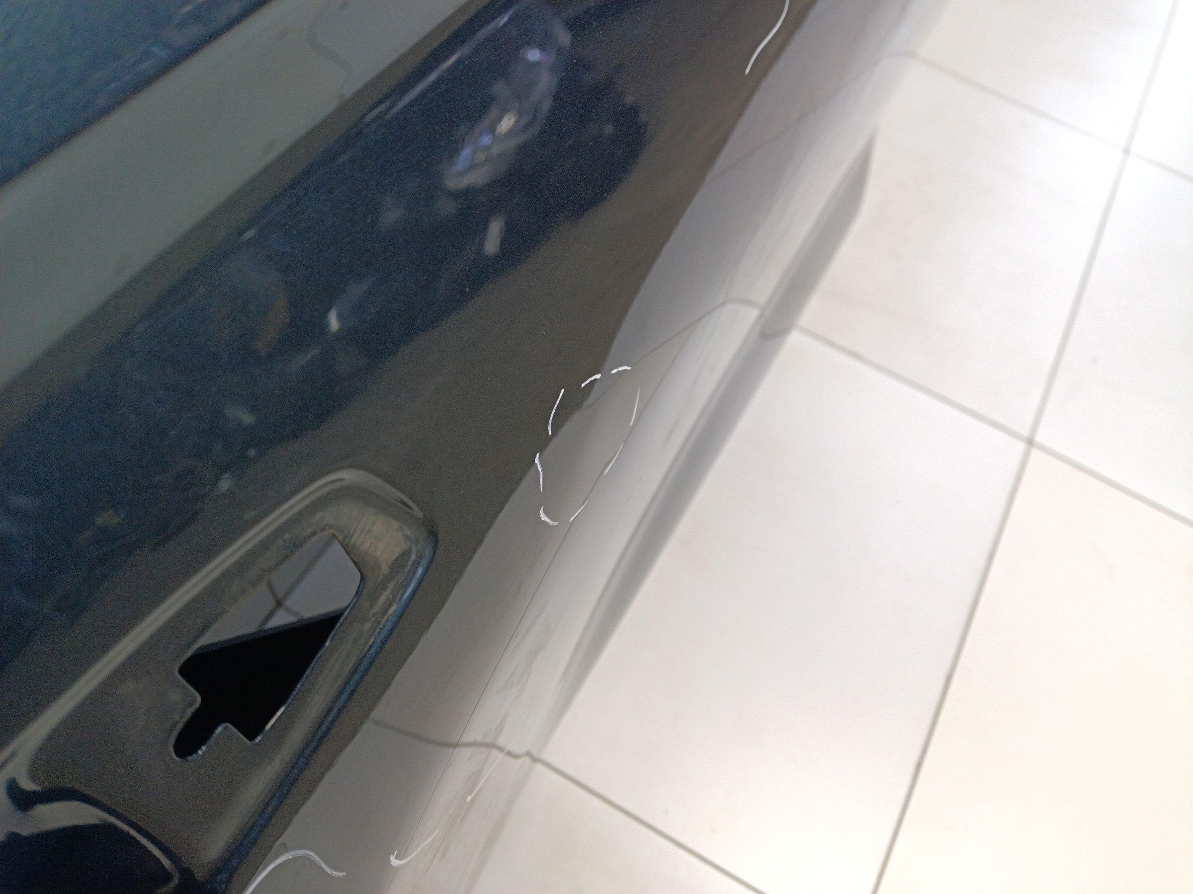 Дверь задняя правая Geely Monjaro