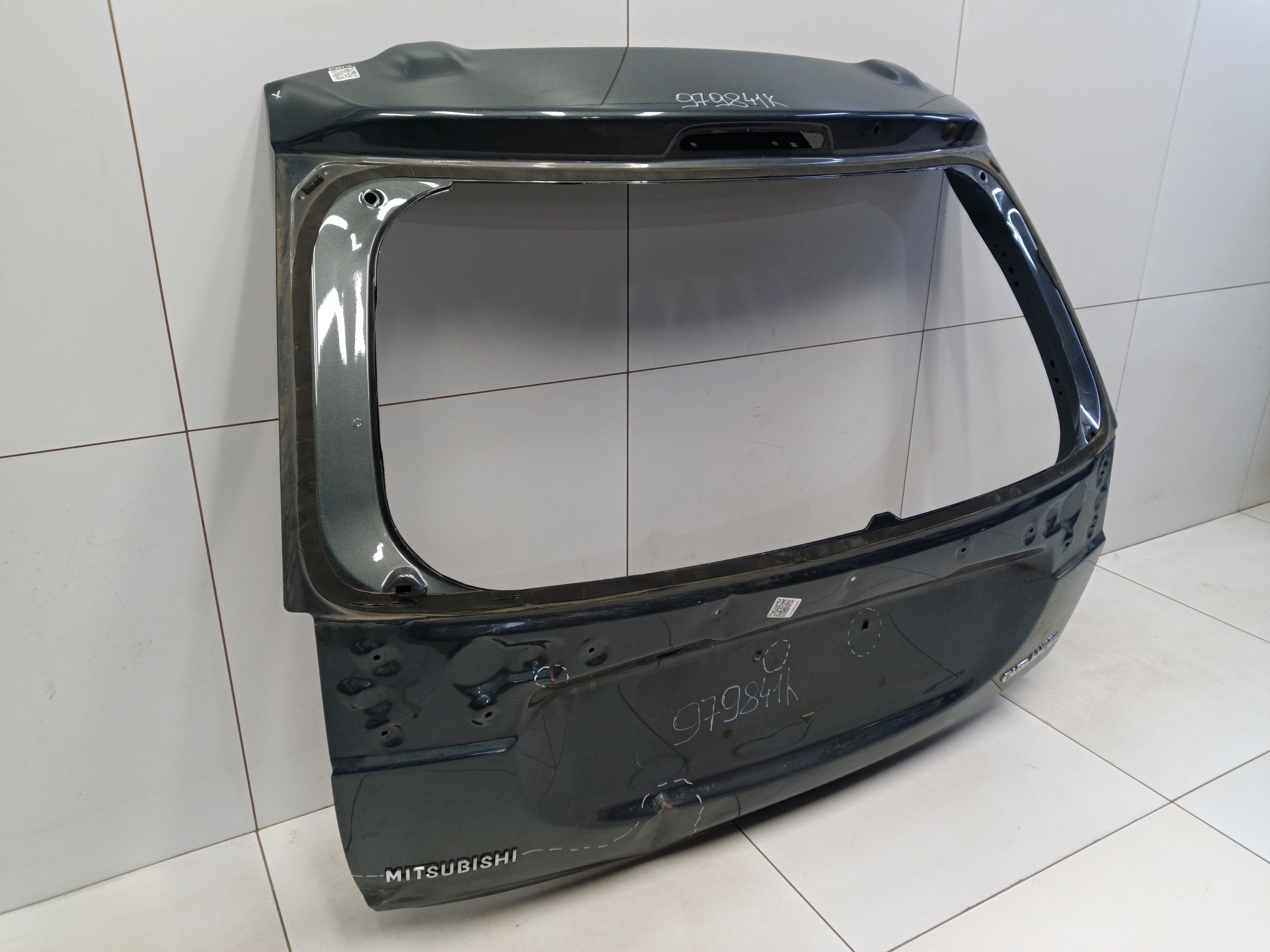 Крышка багажника Mitsubishi Outlander 3