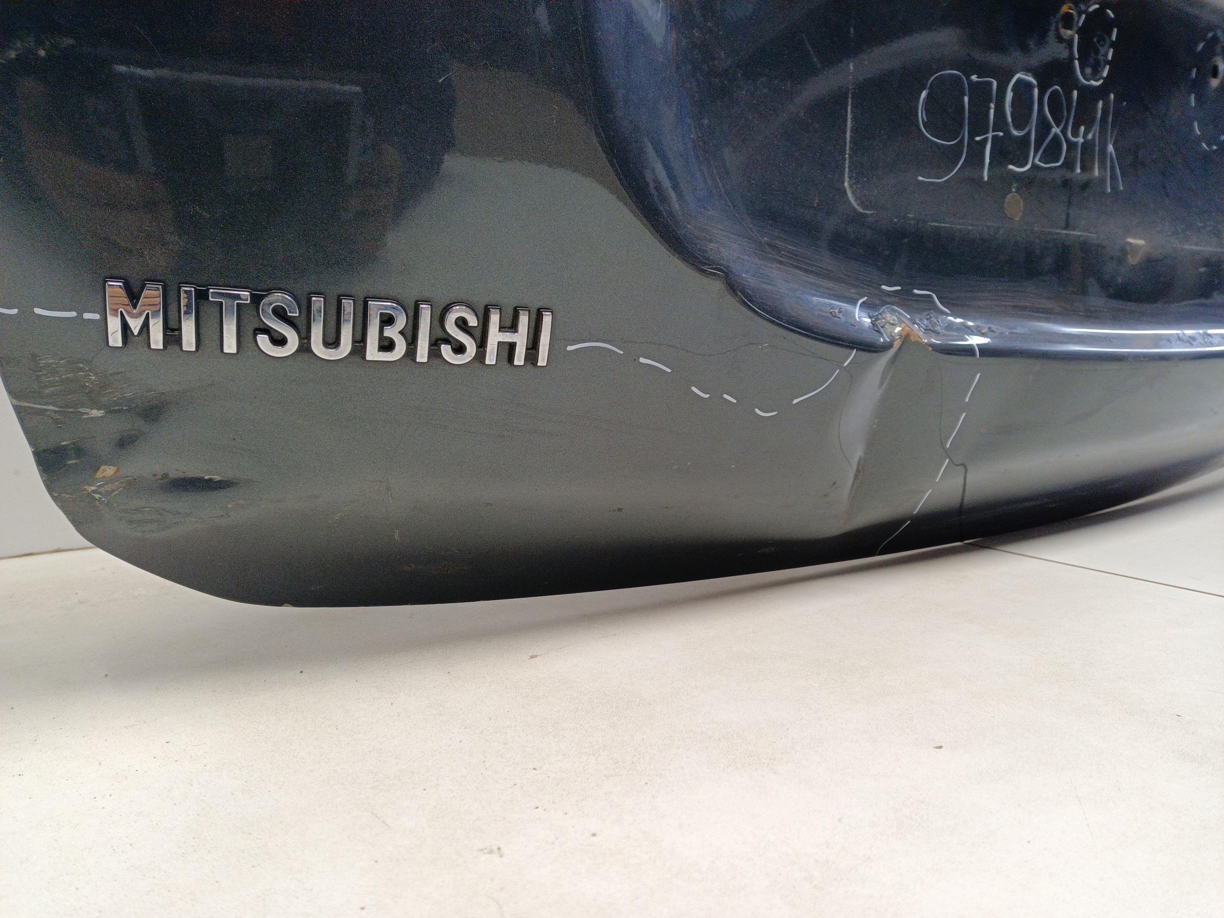 Крышка багажника Mitsubishi Outlander 3