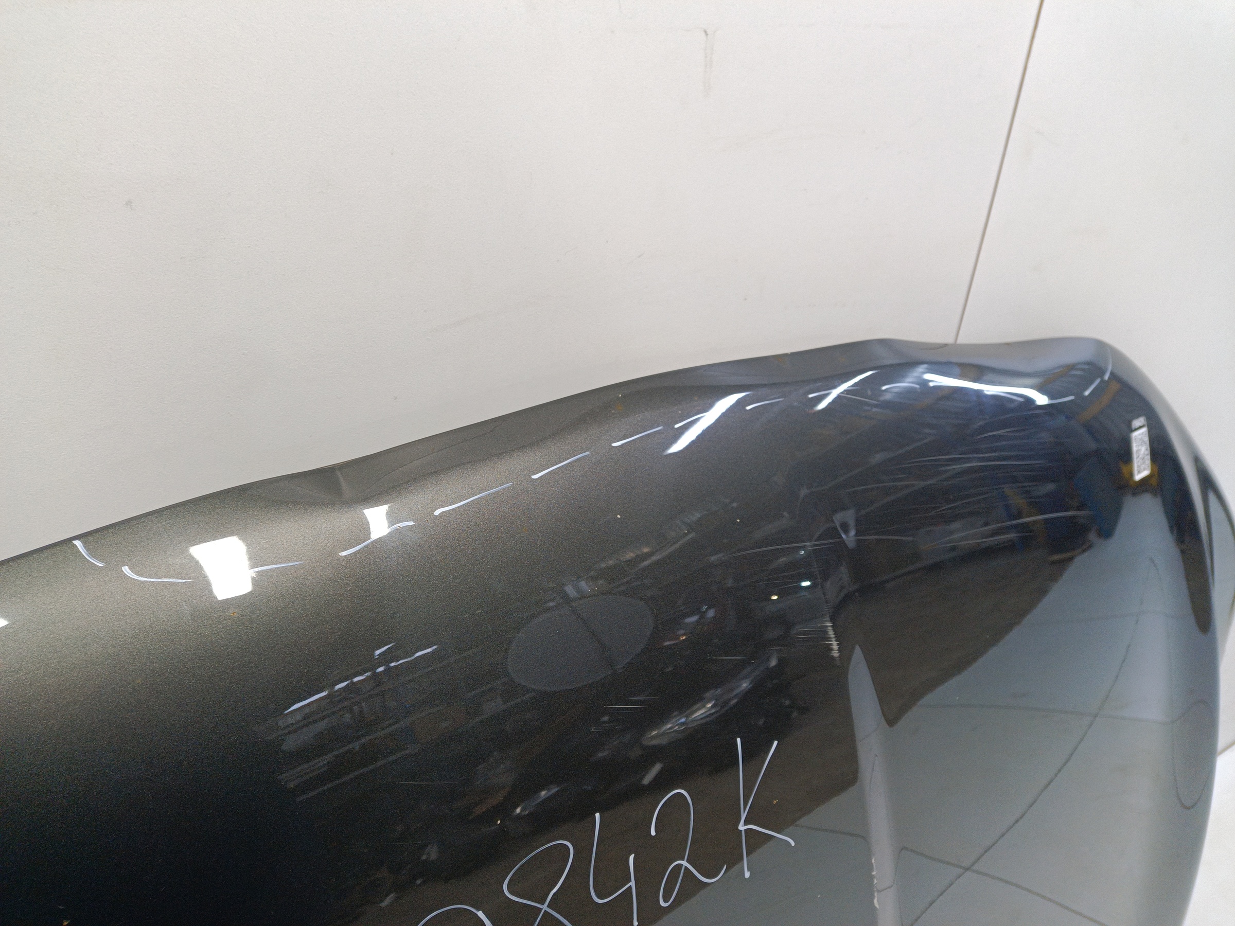 Капот Geely Coolray