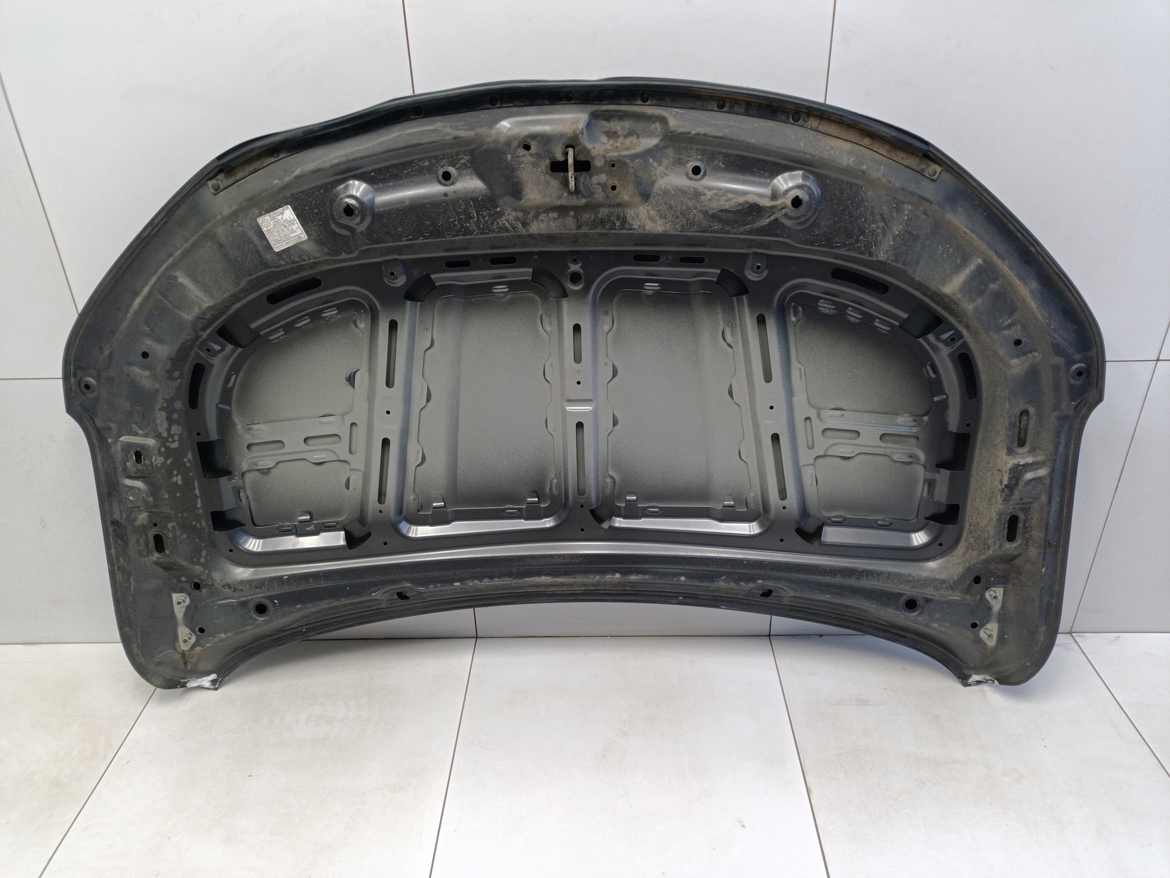 Капот Geely Coolray