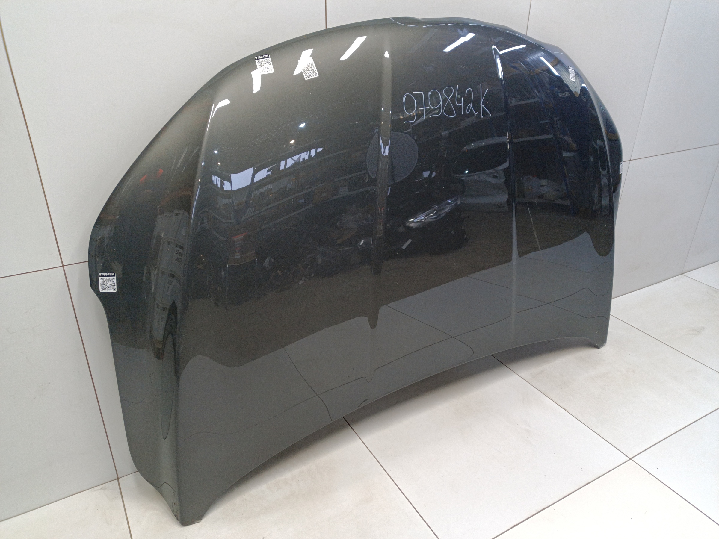 Капот Geely Coolray