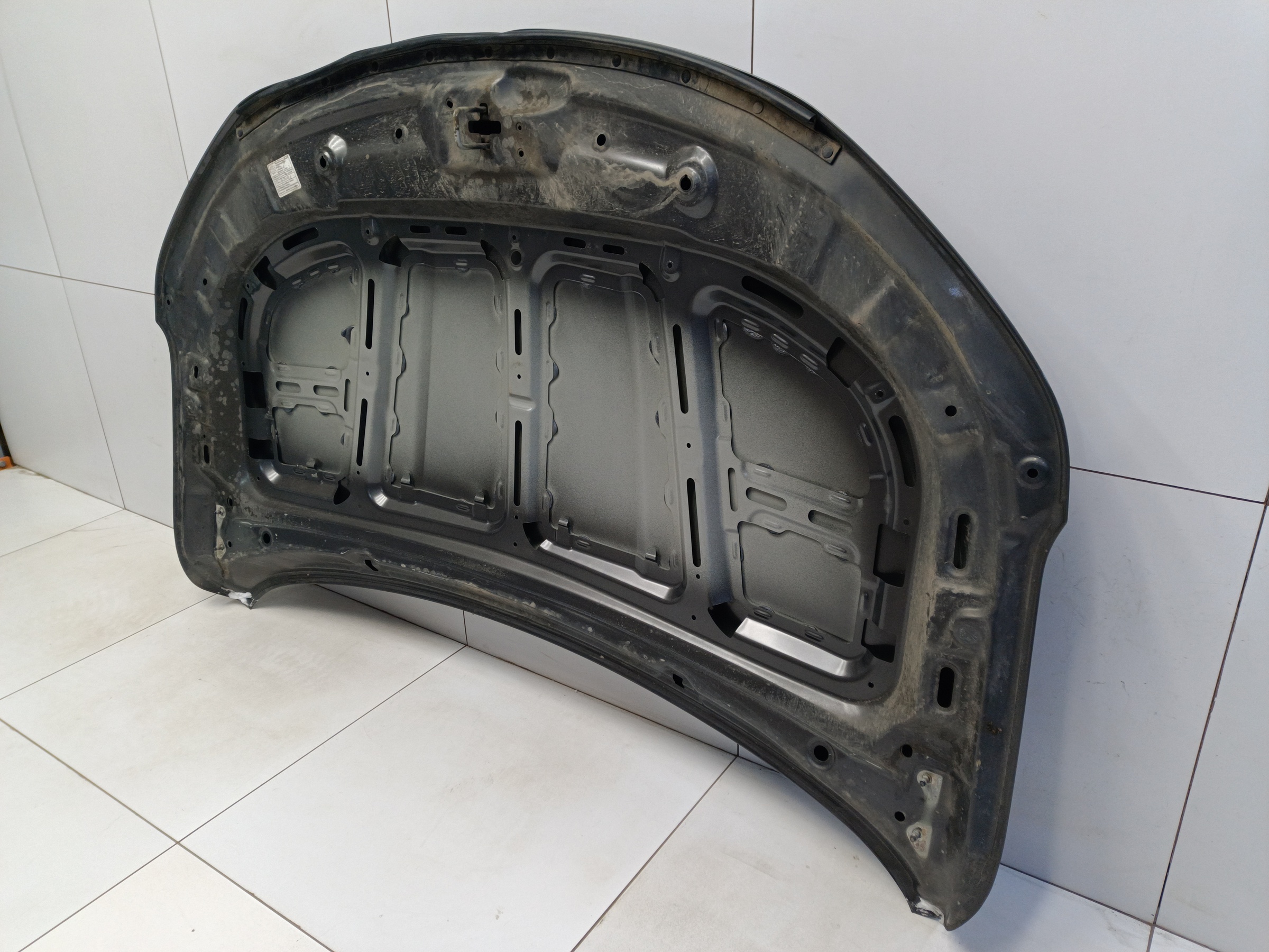 Капот Geely Coolray