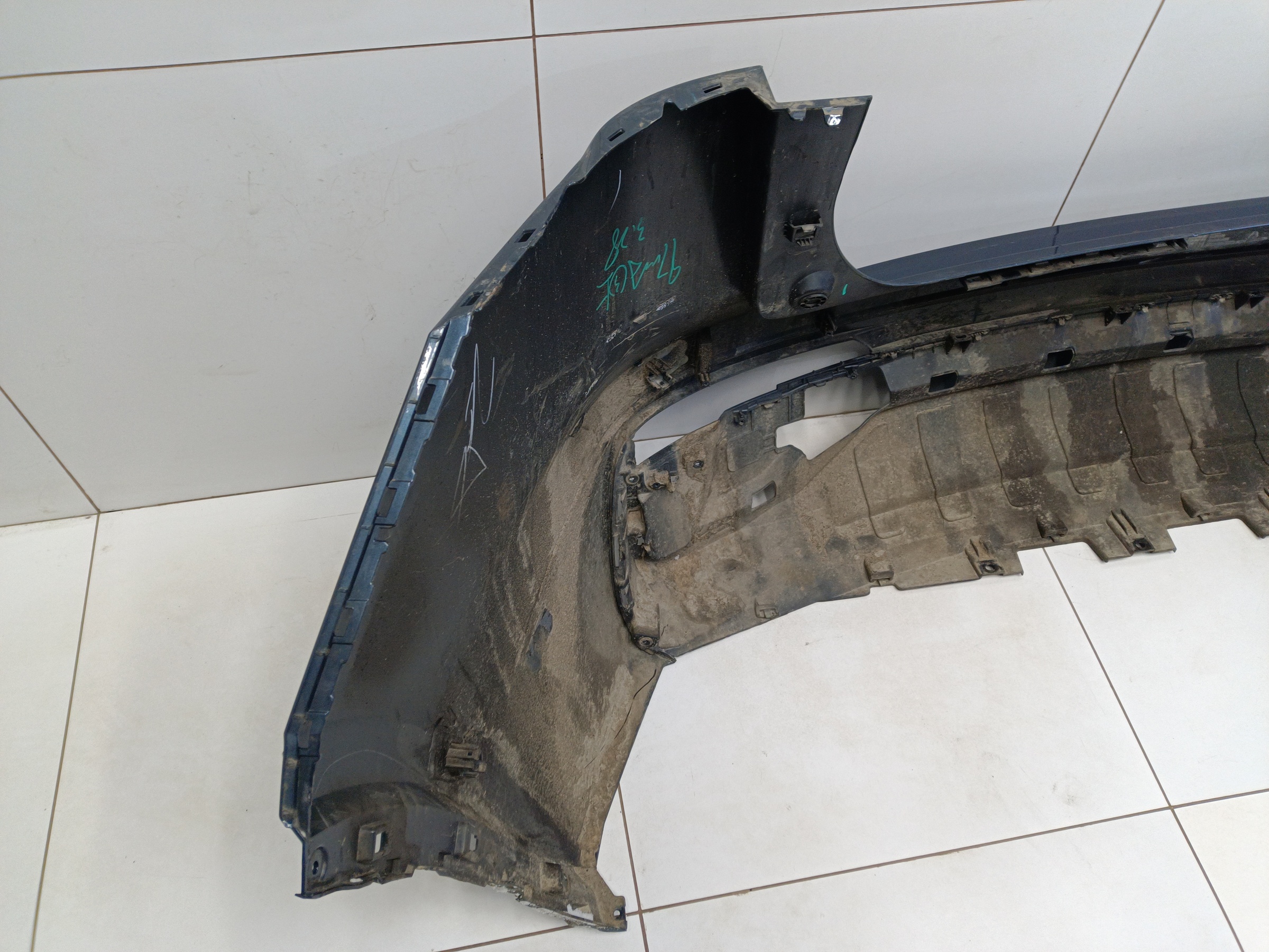 Бампер задний Geely Monjaro