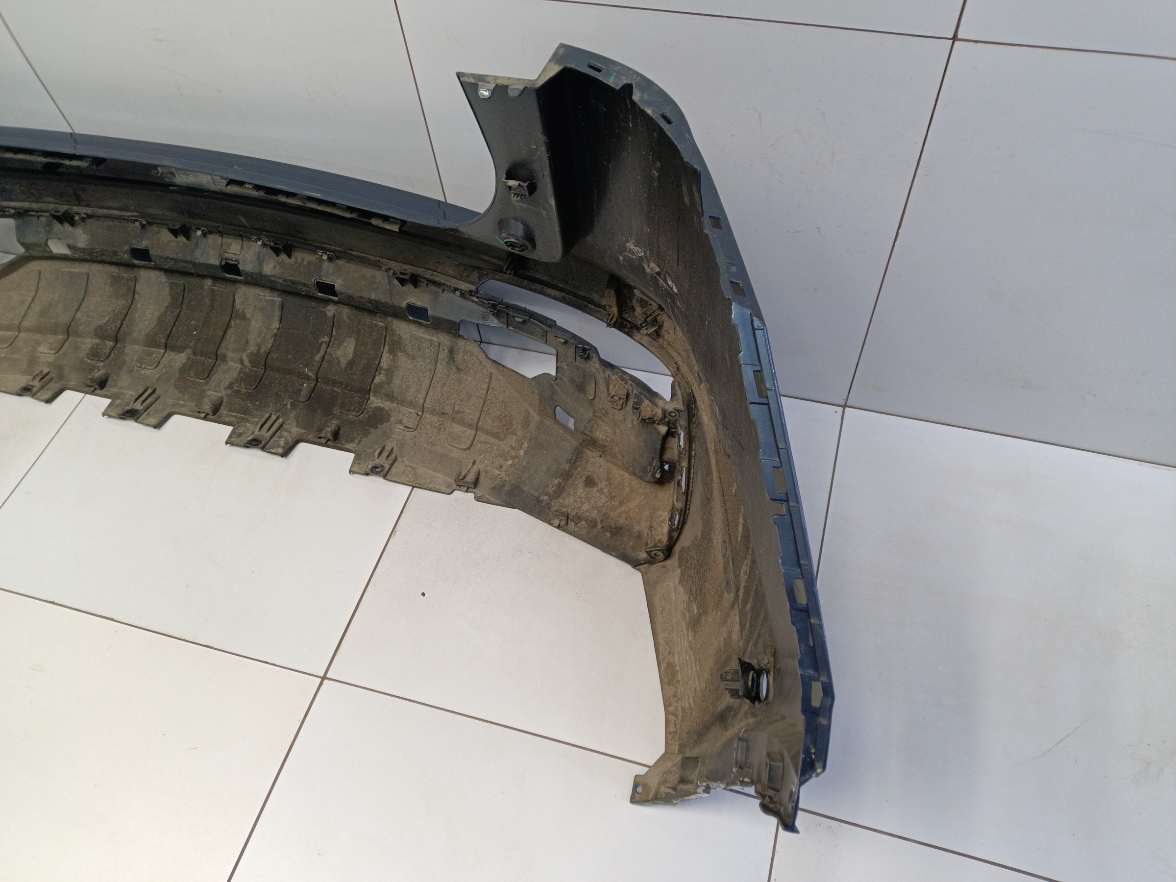 Бампер задний Geely Monjaro