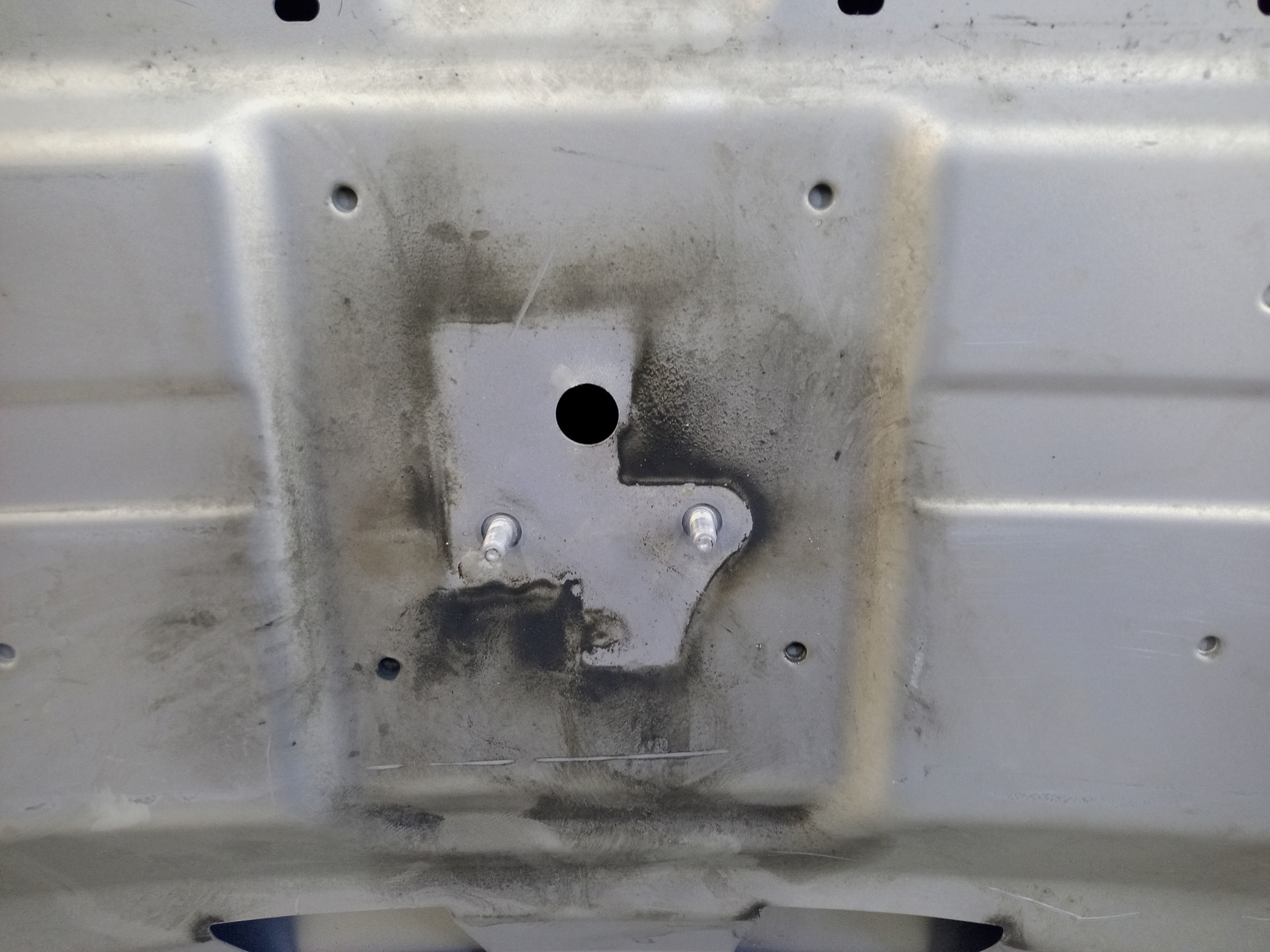 Капот Audi Q3 1 8U