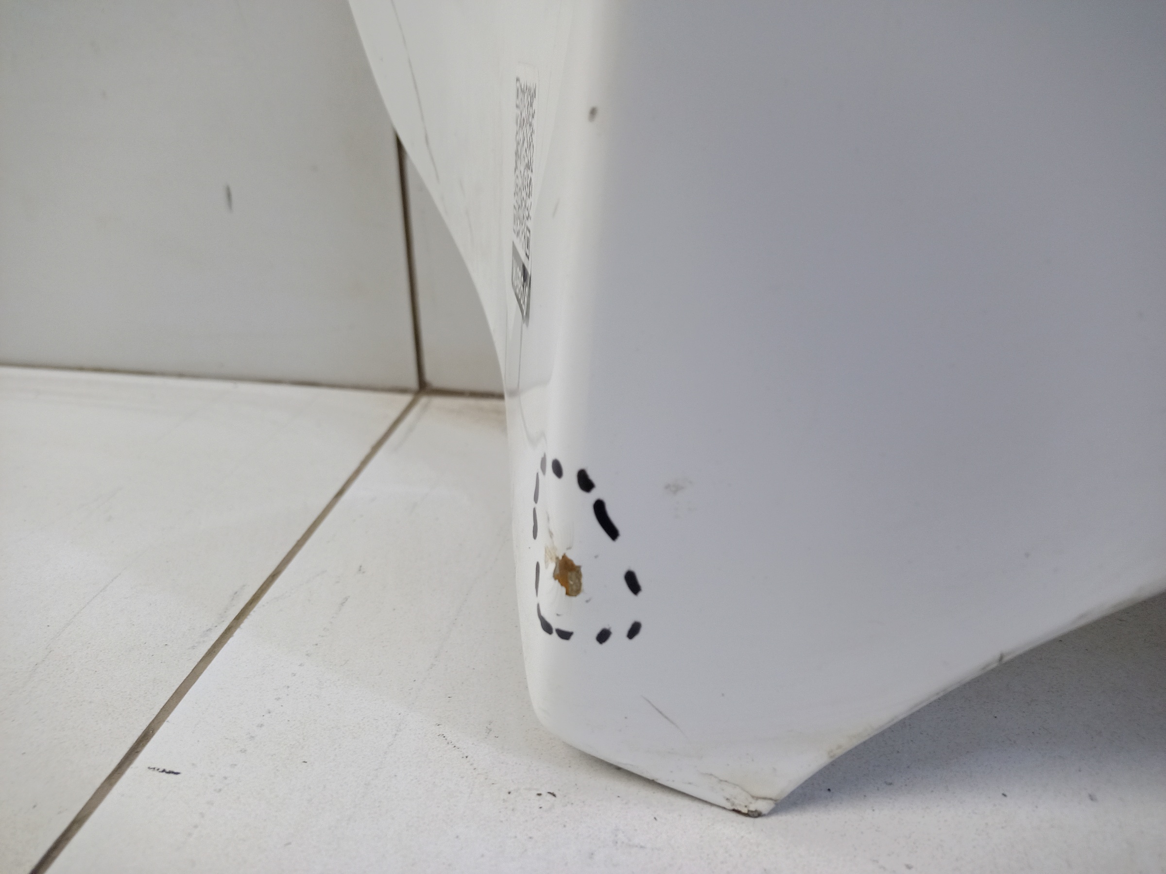 Капот Geely Coolray