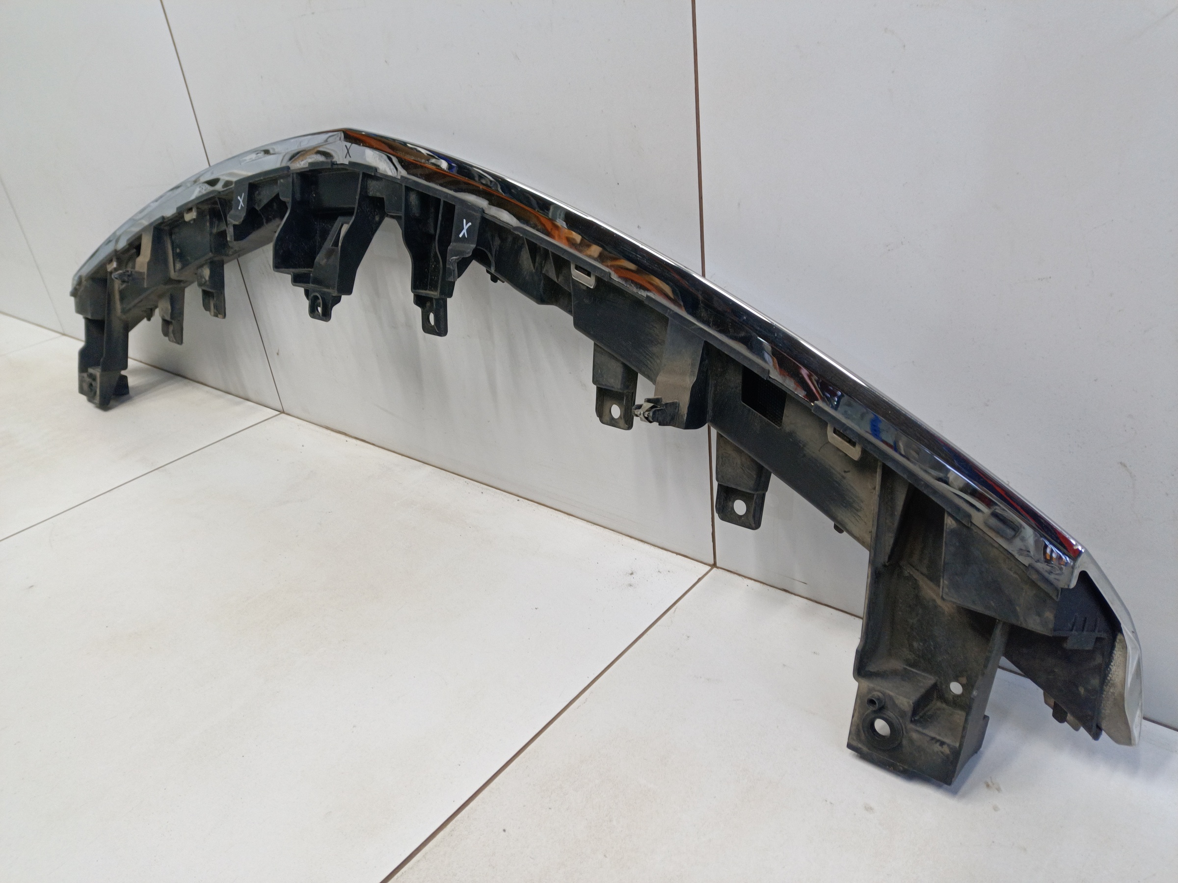 Молдинг хром решётки радиатора верхний Haval F7 2