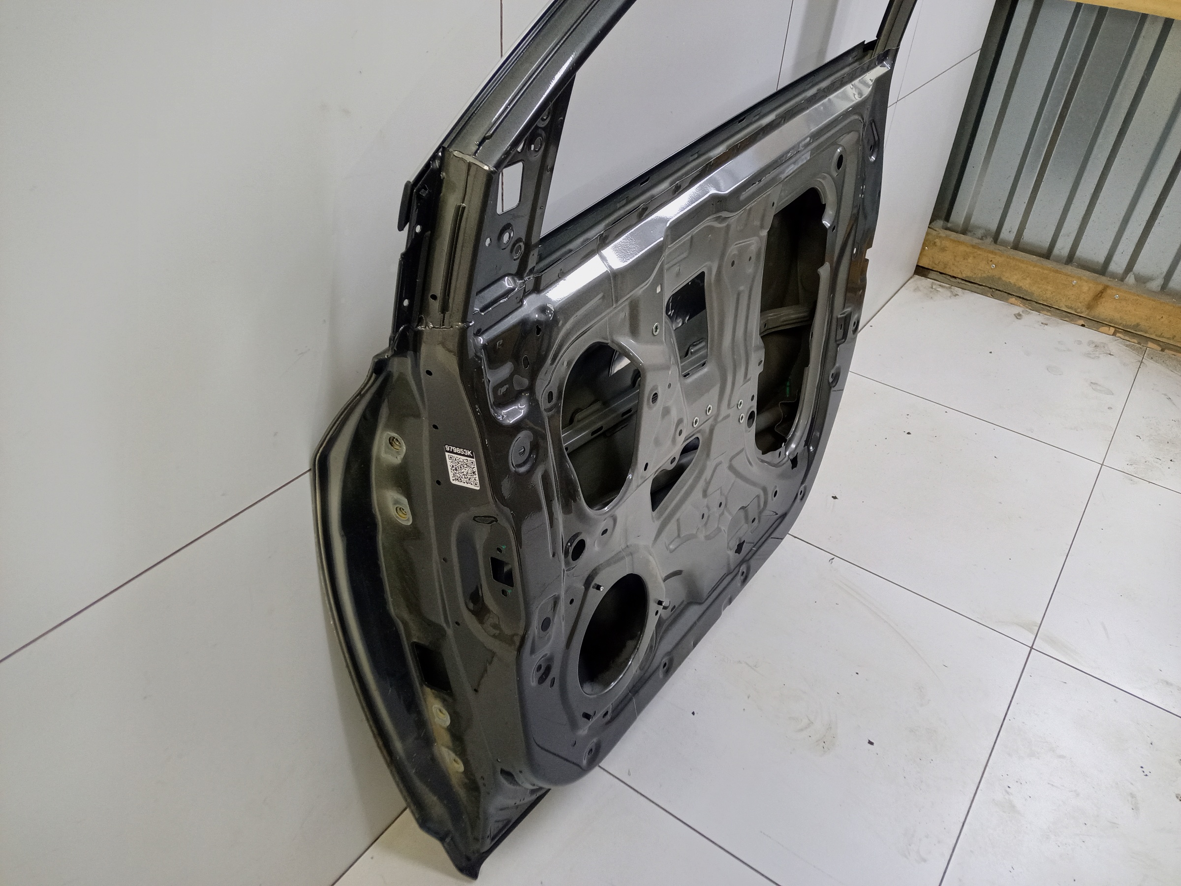 Дверь передняя правая Geely Coolray