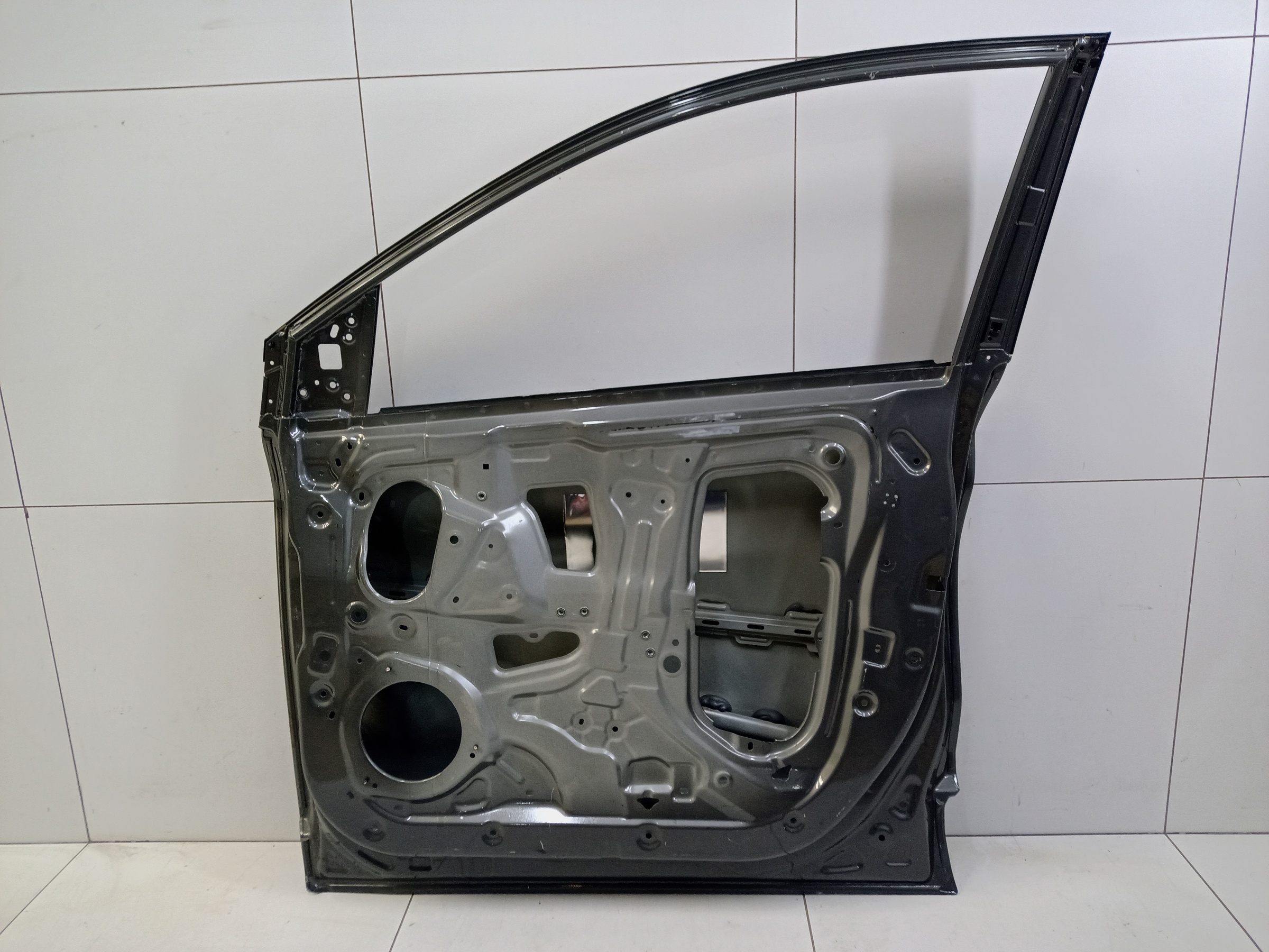 Дверь передняя правая Geely Coolray